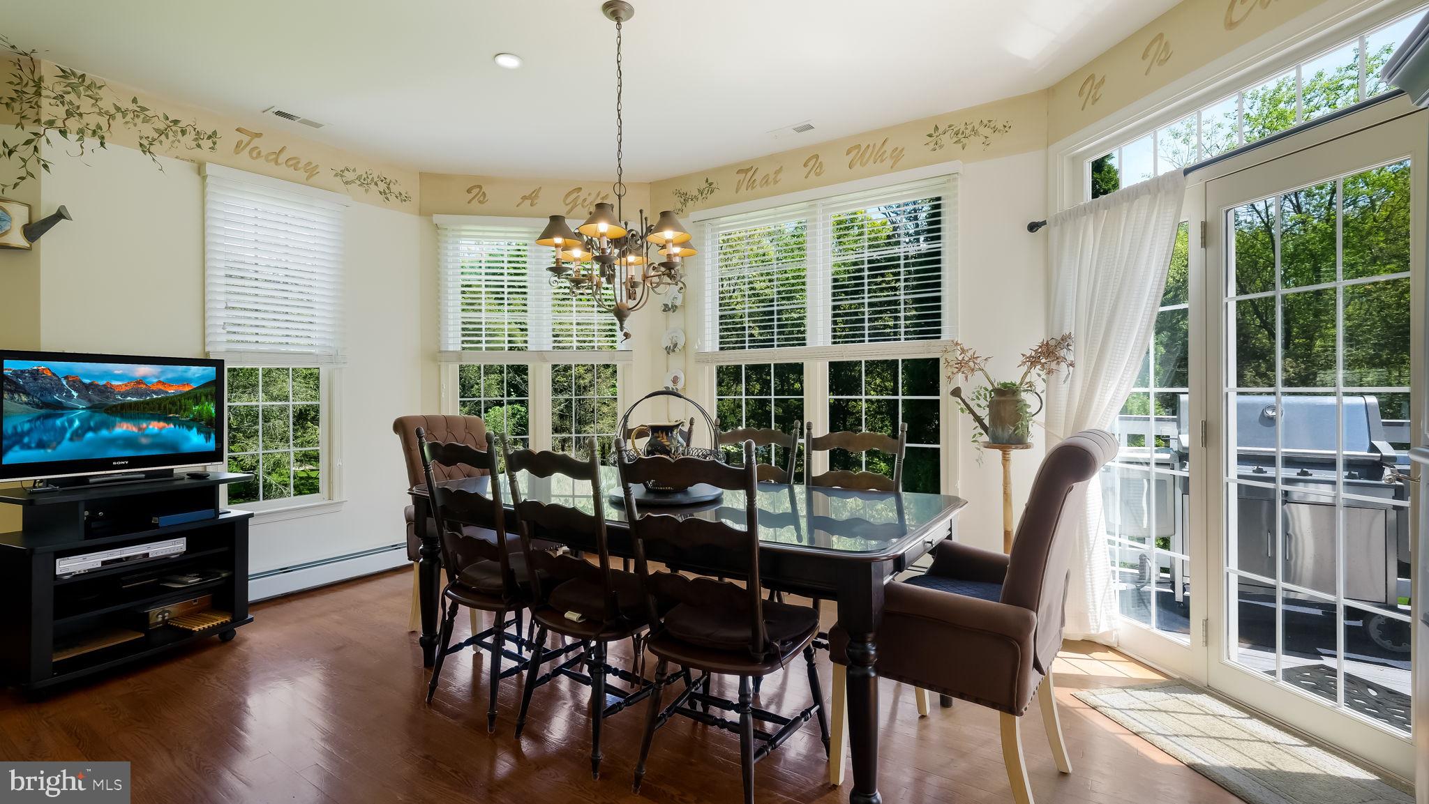 SEASONS - Residential