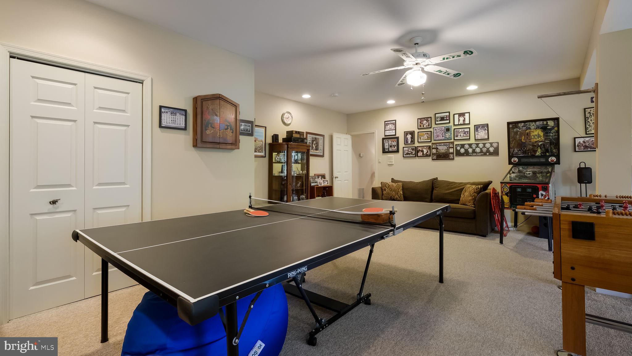 SEASONS - Residential