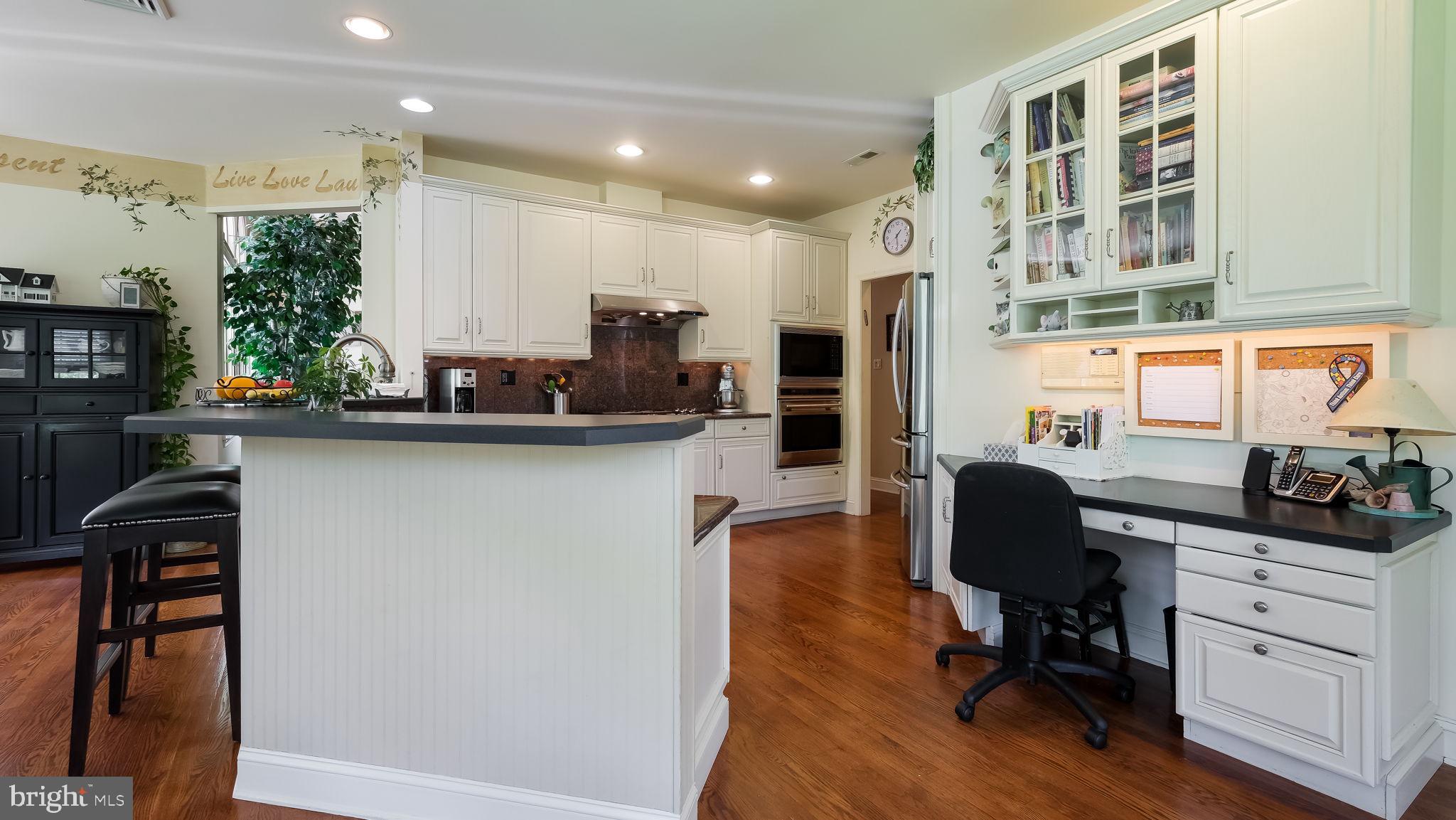 SEASONS - Residential