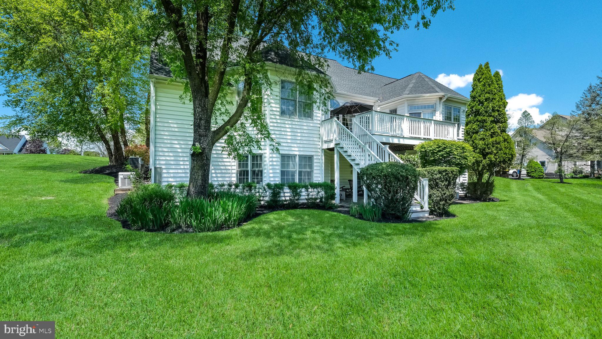 SEASONS - Residential