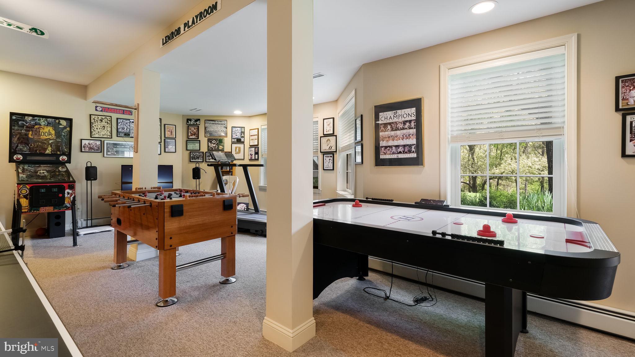 SEASONS - Residential