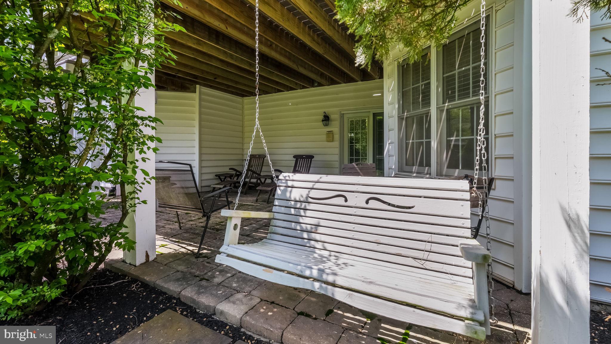 SEASONS - Residential