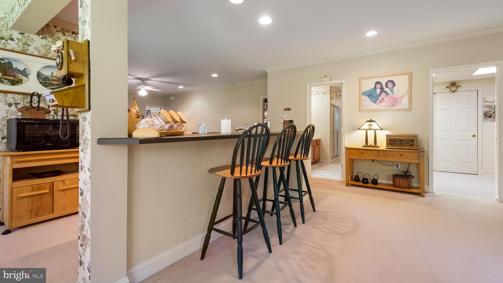 SEASONS - Residential