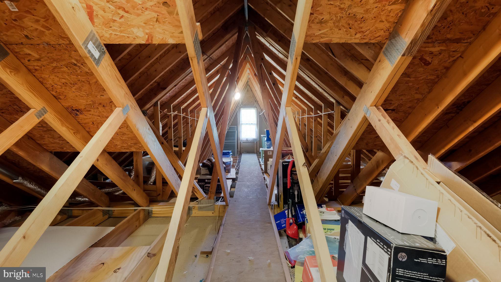 SEASONS - Residential