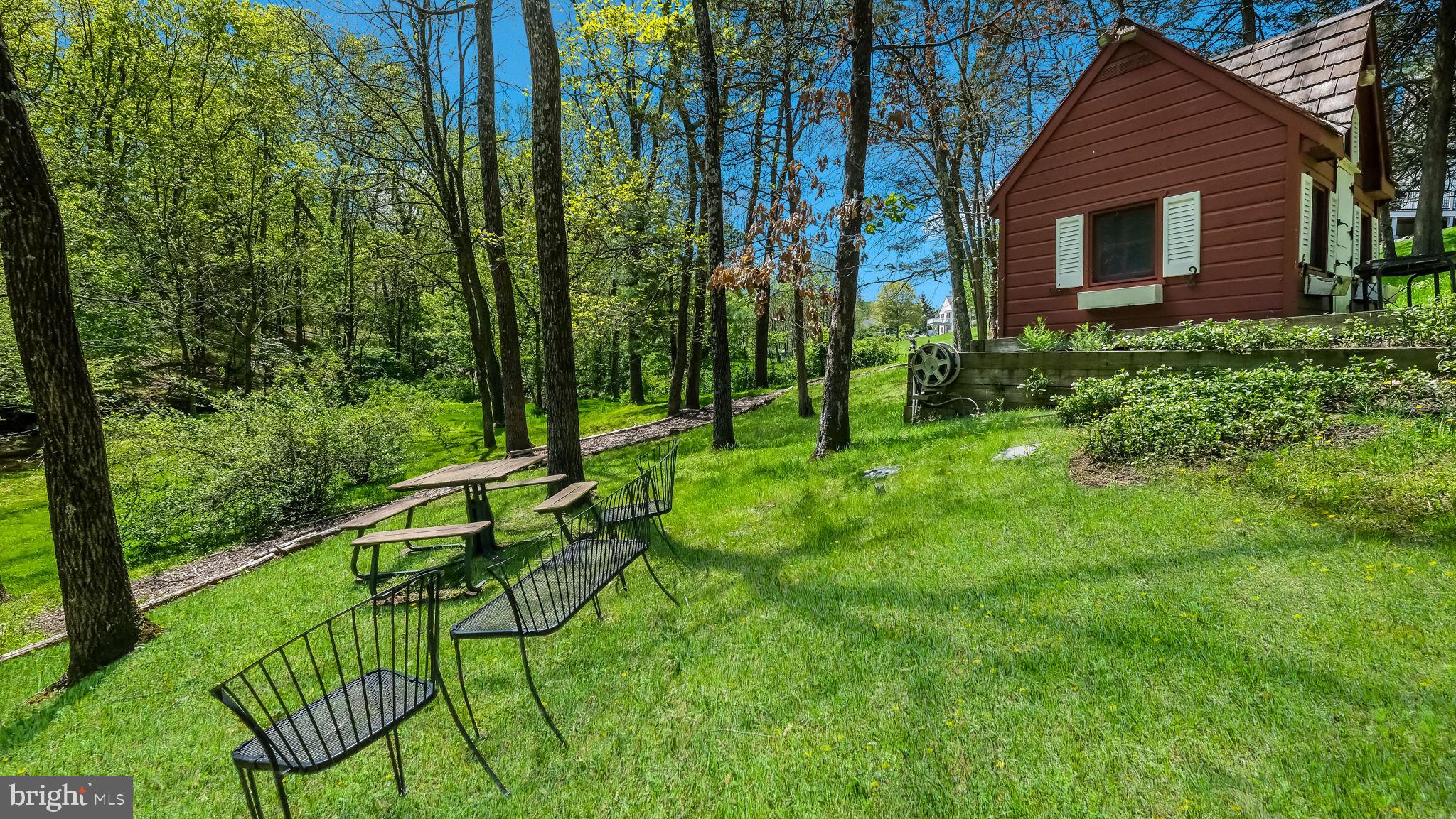 SEASONS - Residential