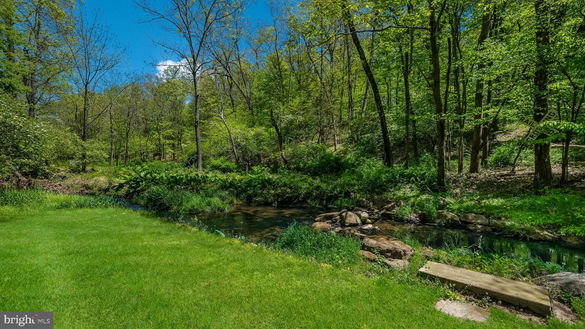 SEASONS - Residential