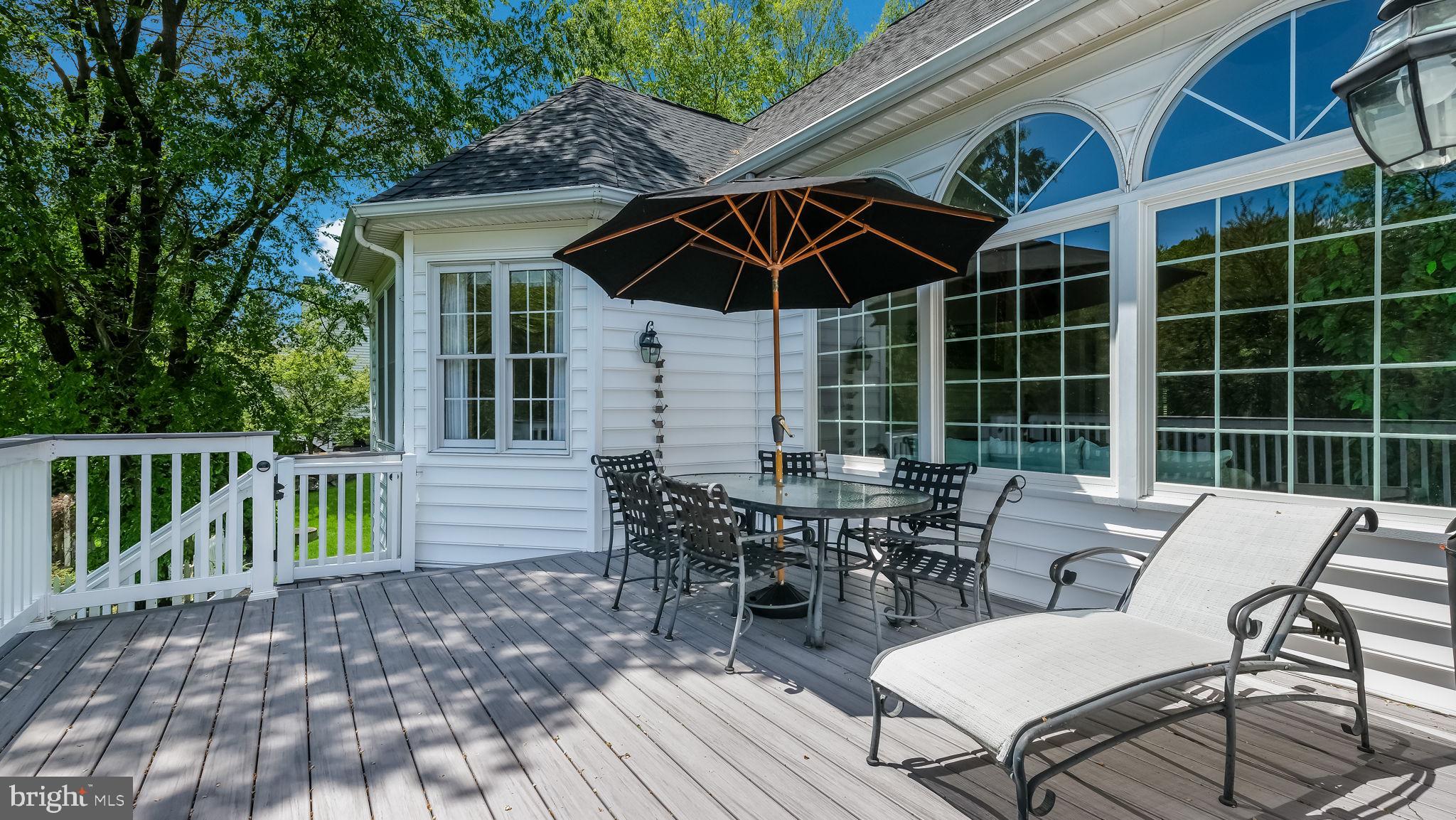 SEASONS - Residential