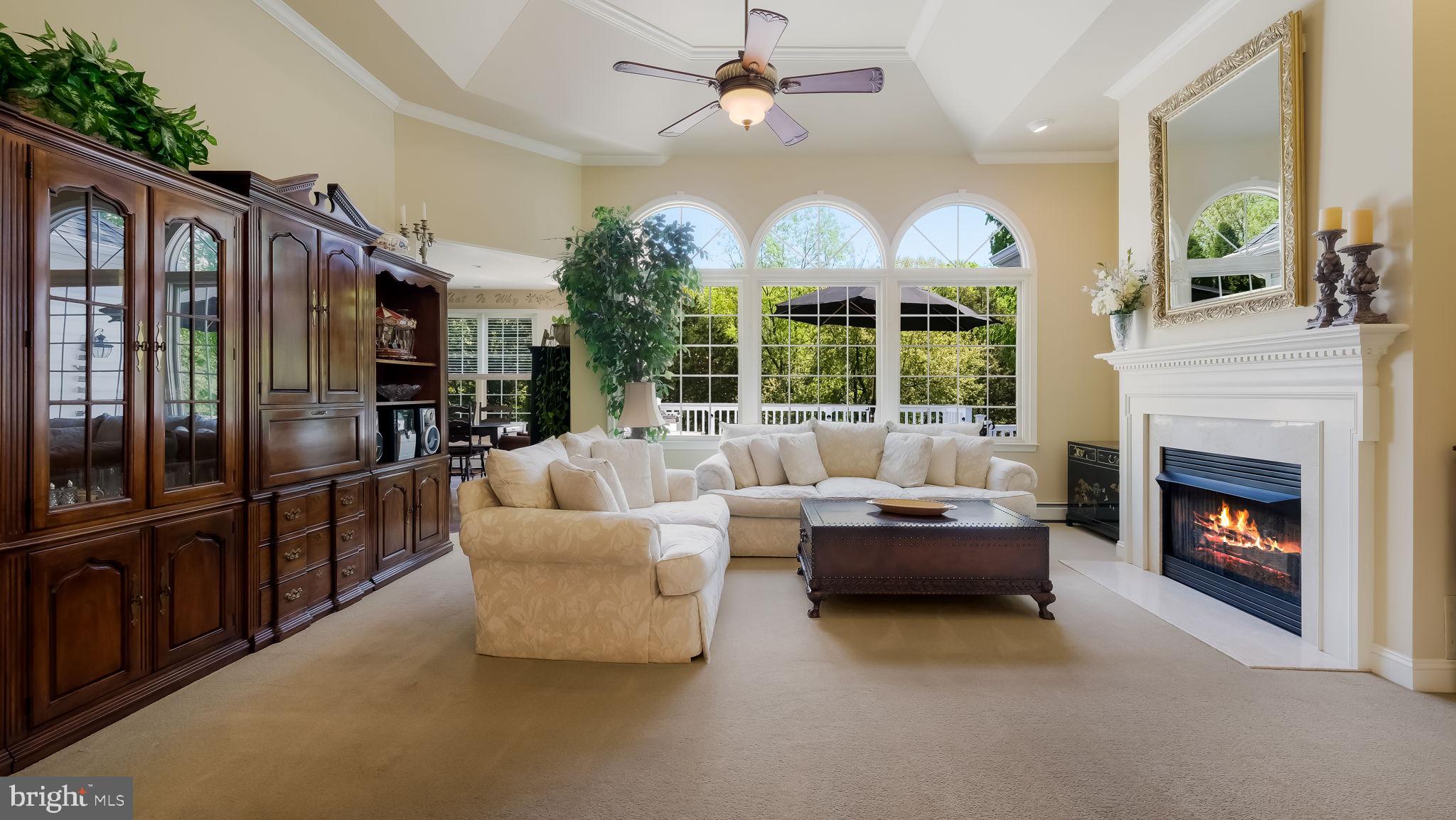 SEASONS - Residential