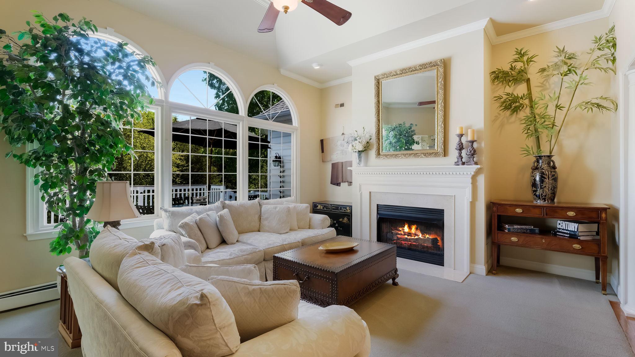 SEASONS - Residential