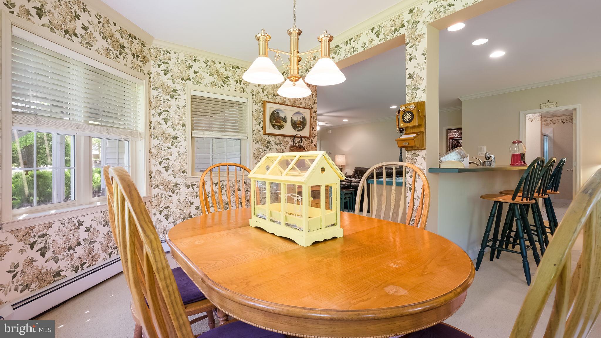 SEASONS - Residential