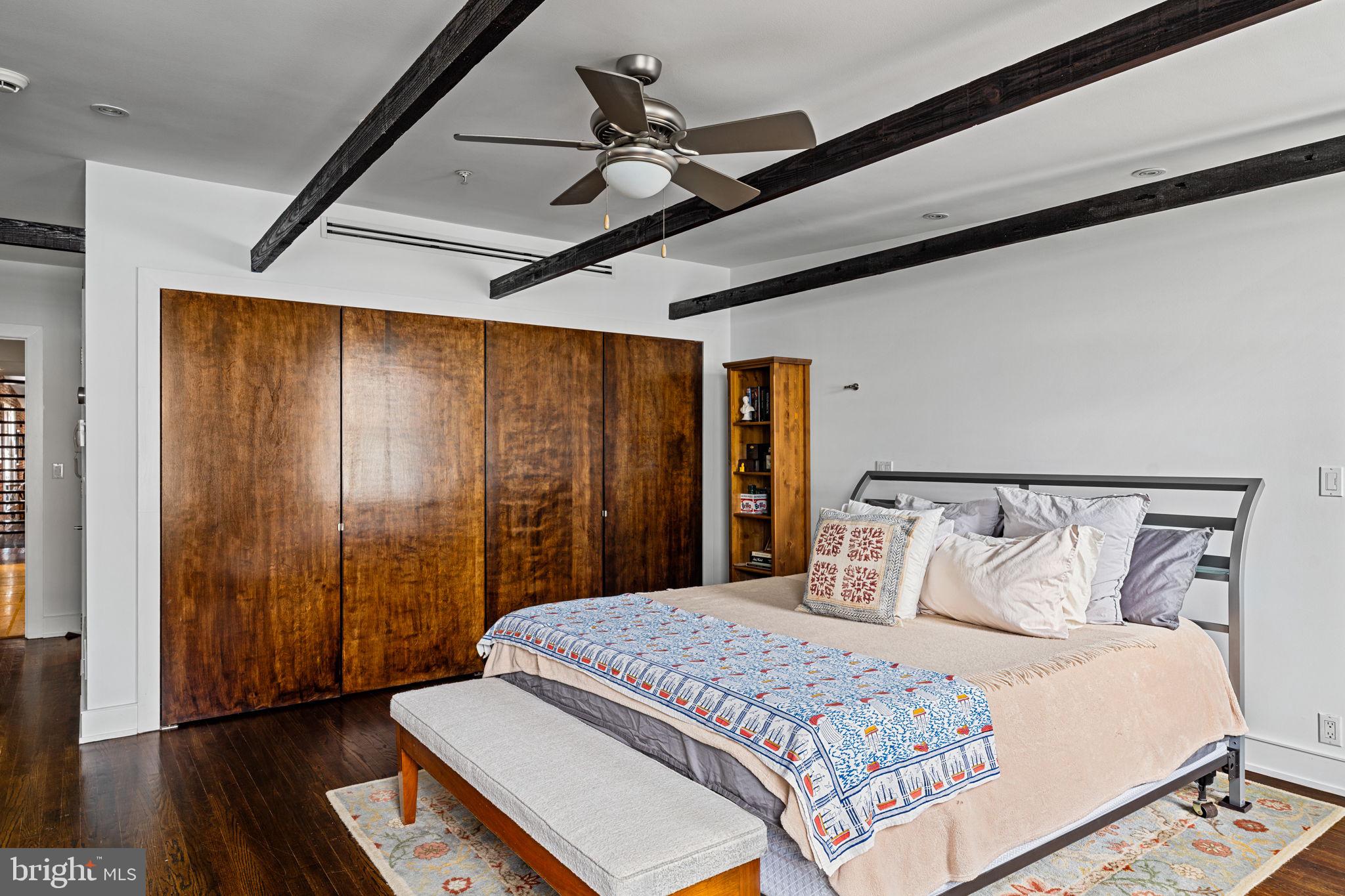 OLD CITY - Residential