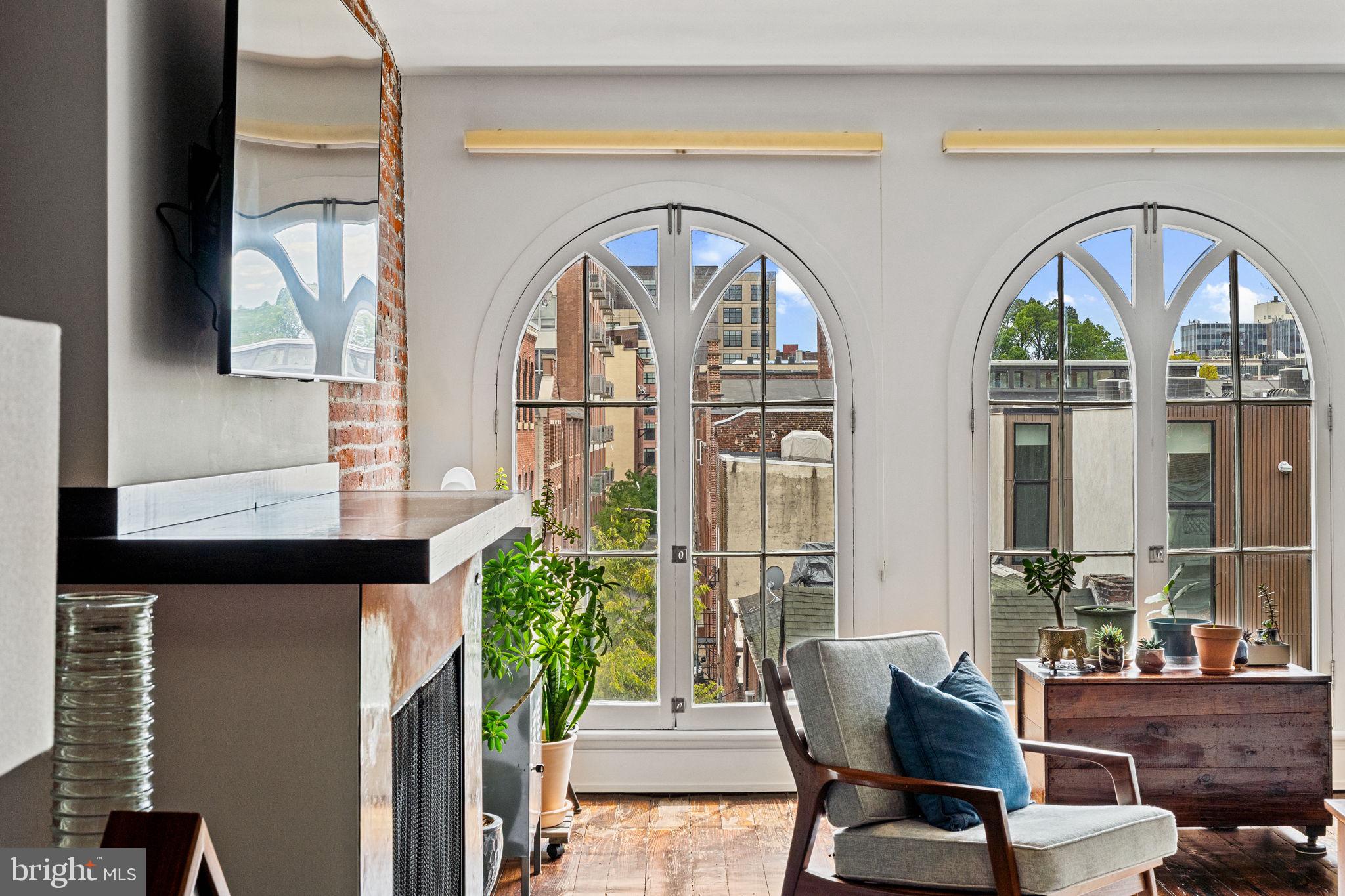 OLD CITY - Residential