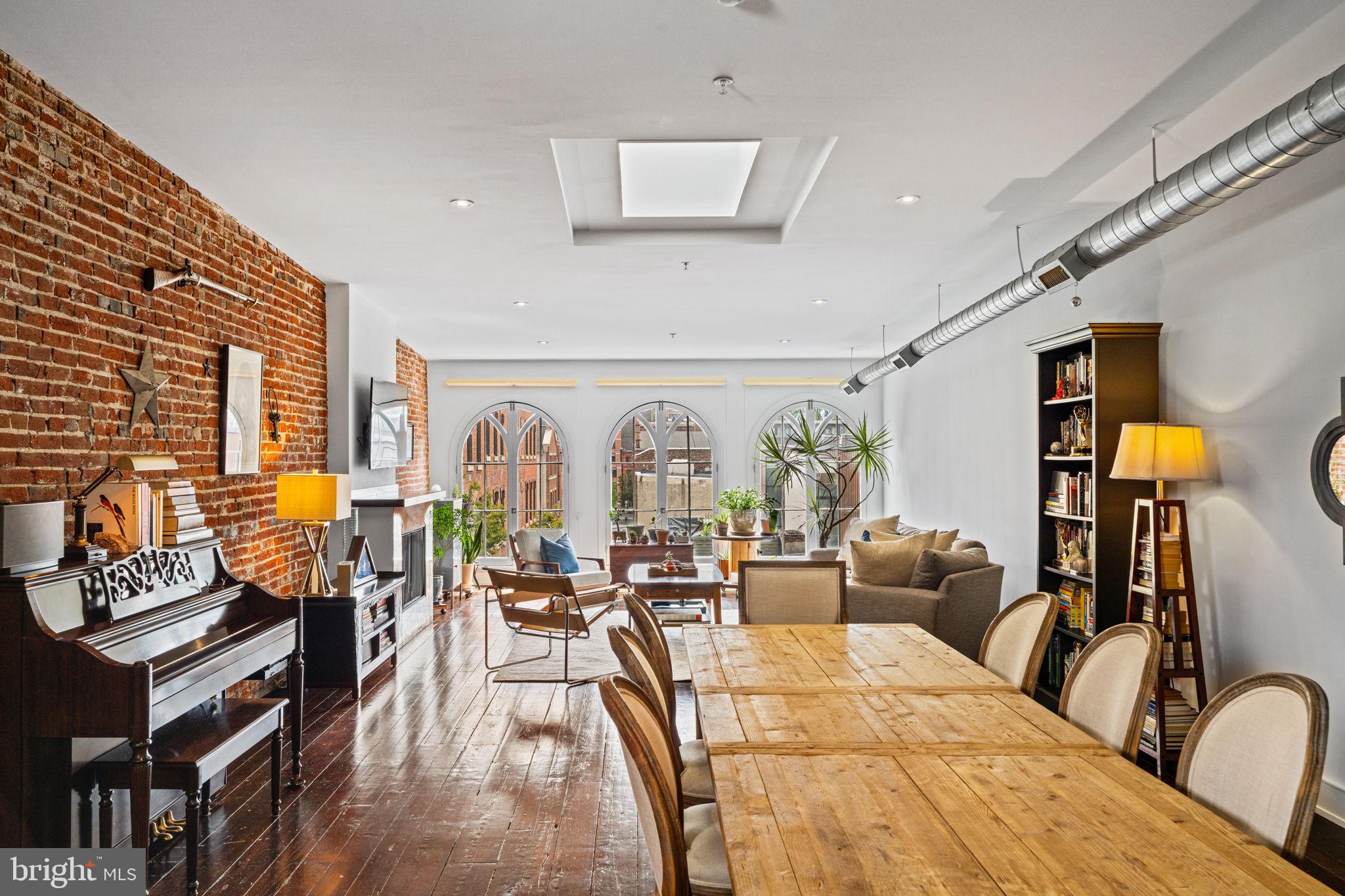 OLD CITY - Residential