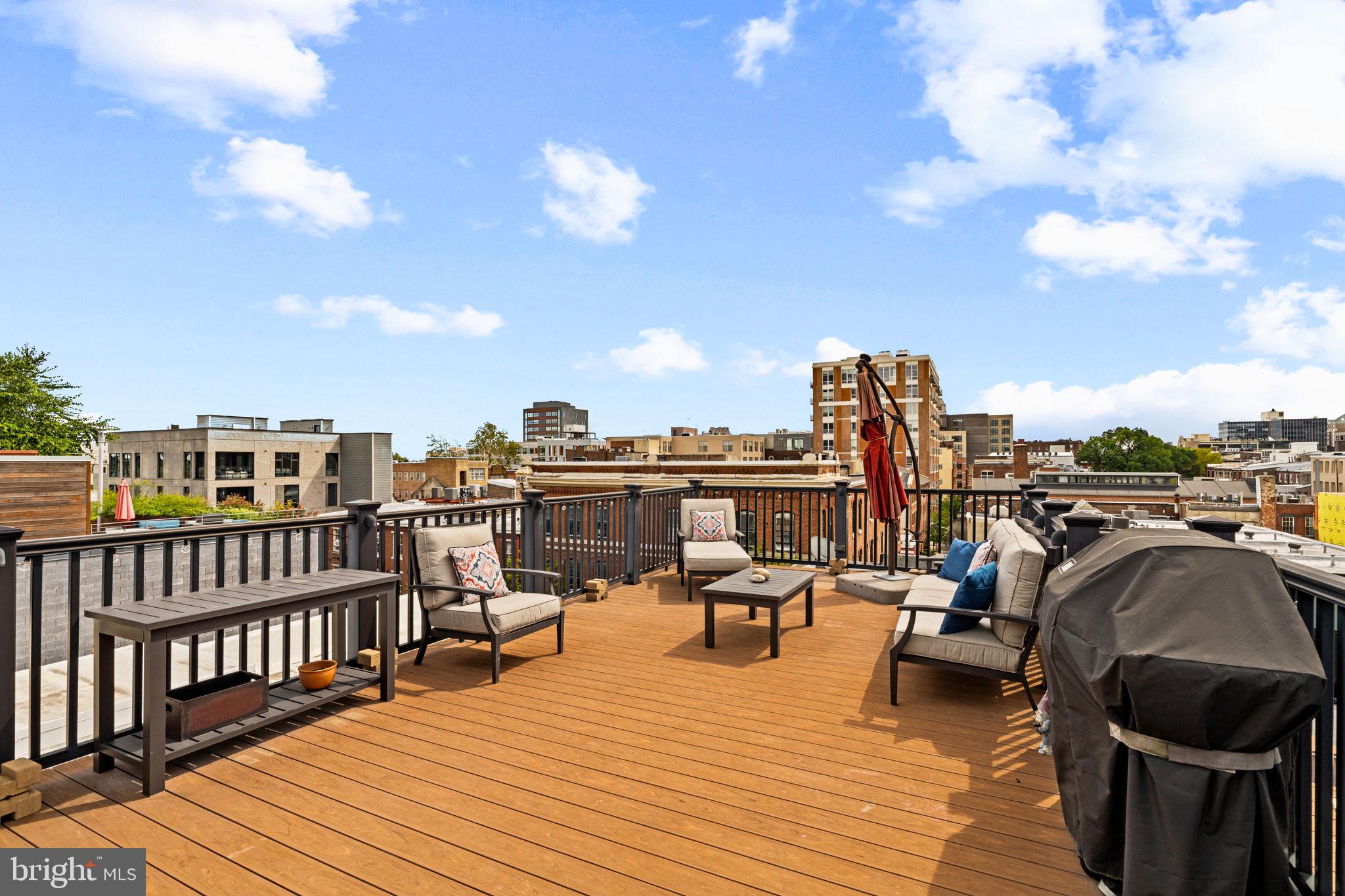 OLD CITY - Residential