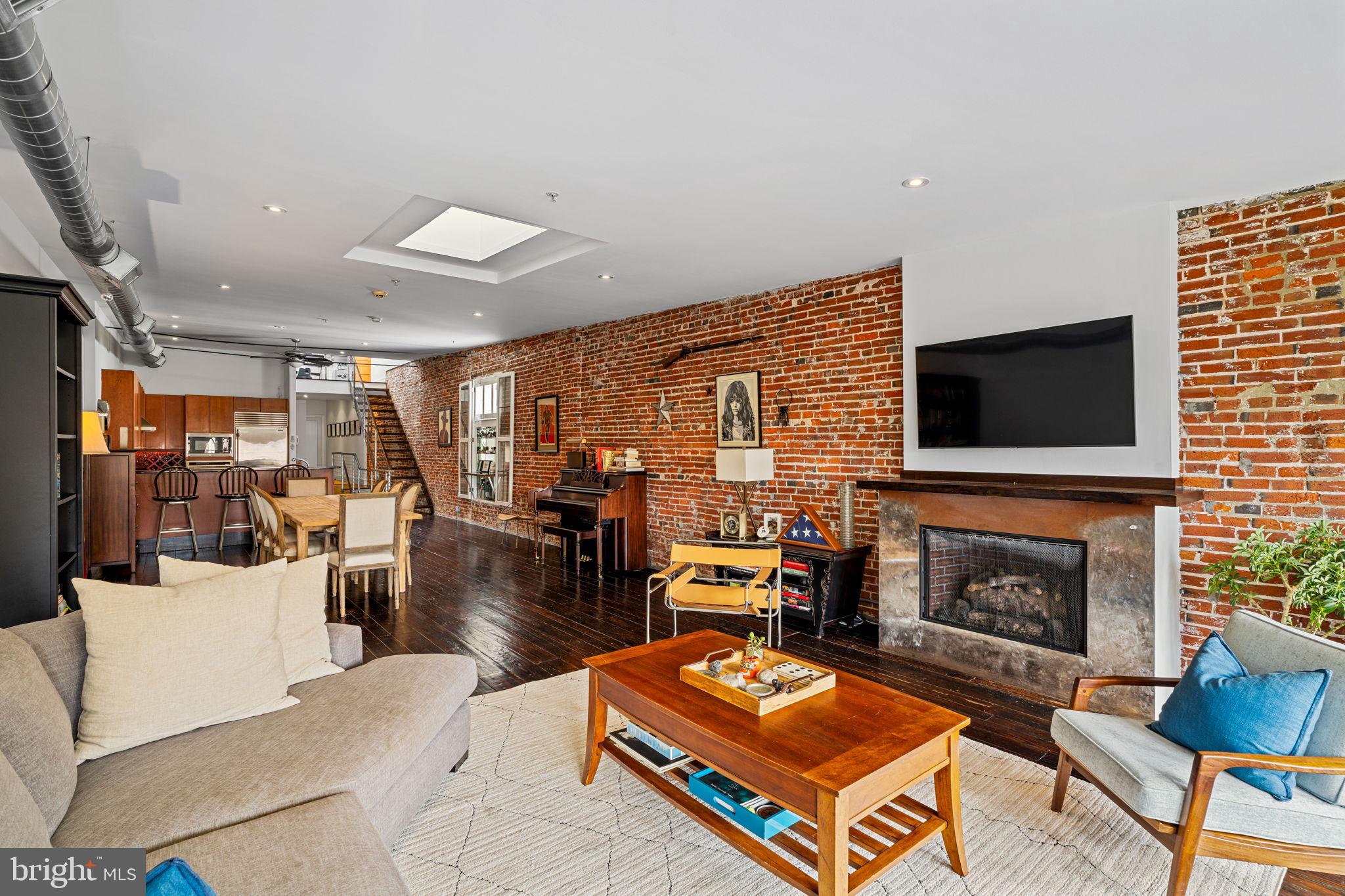 OLD CITY - Residential