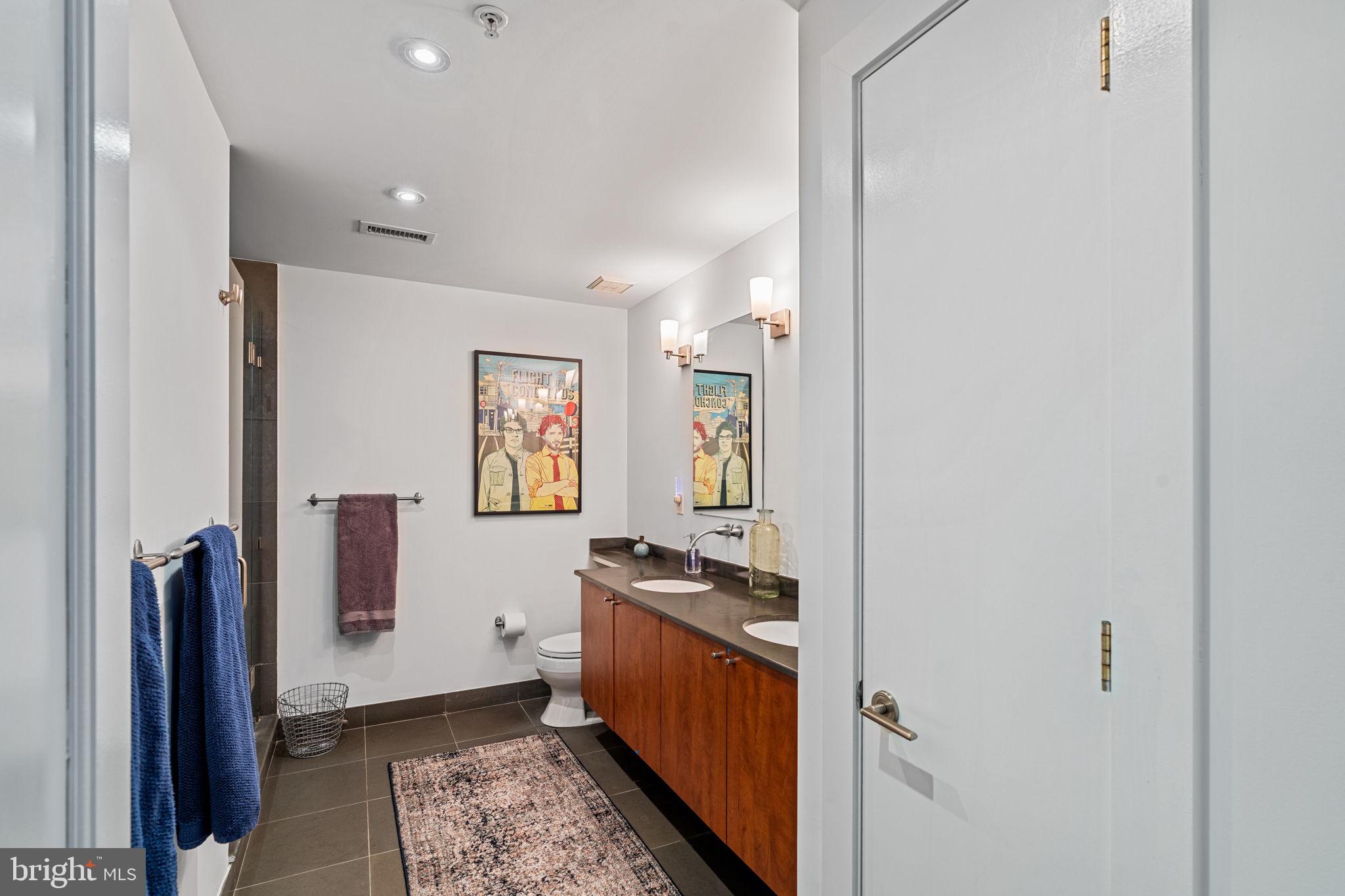 OLD CITY - Residential