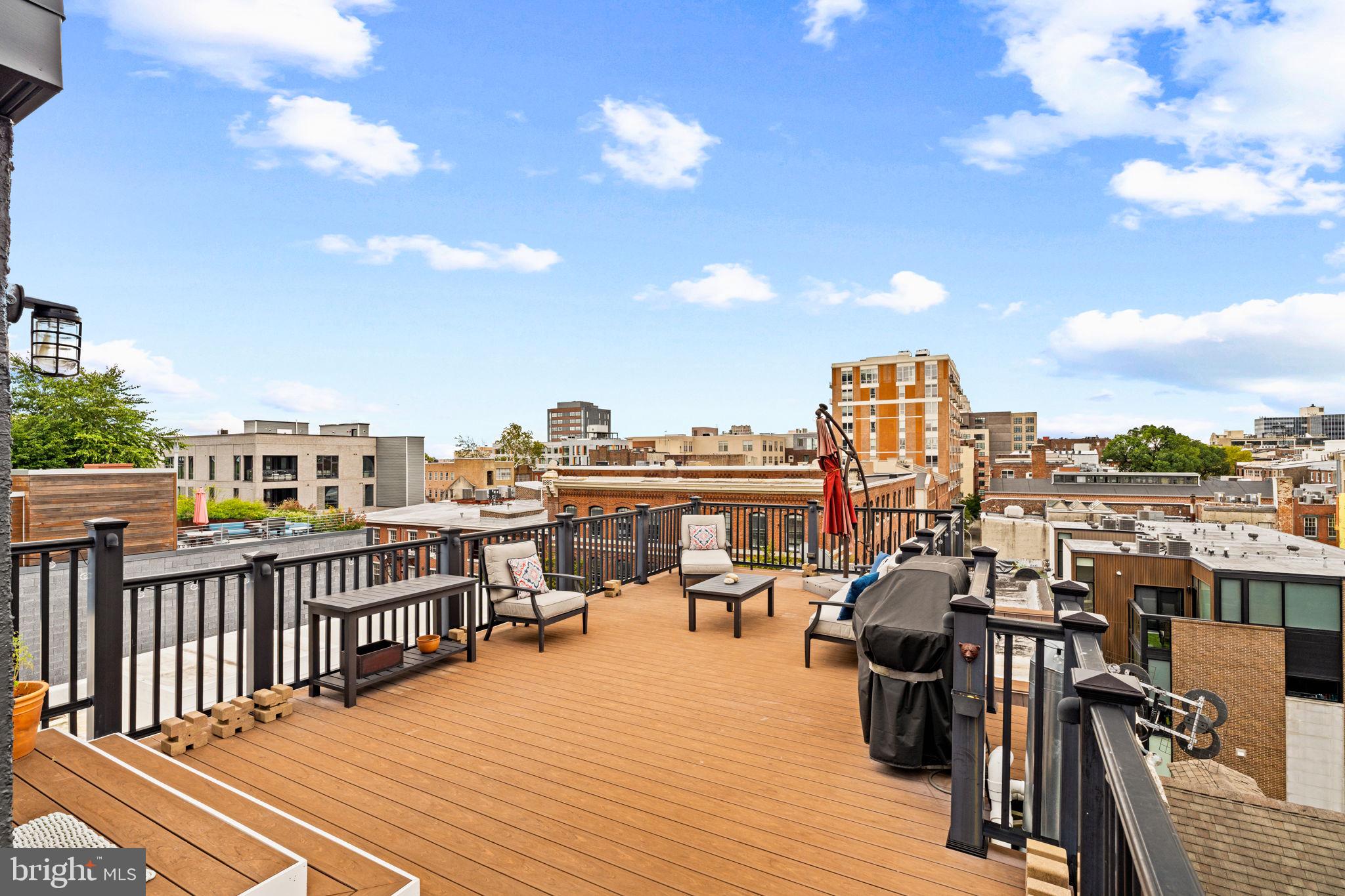 OLD CITY - Residential