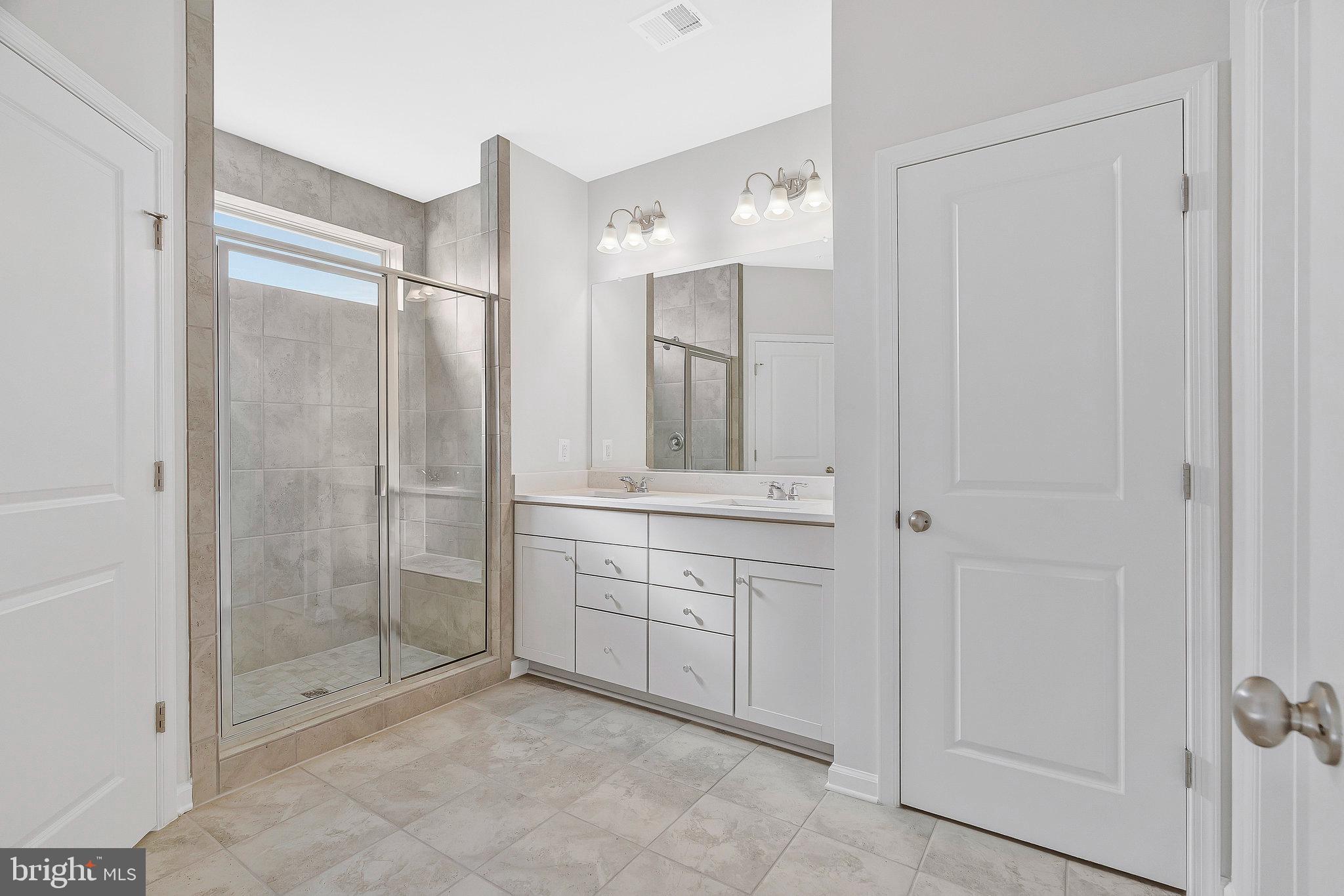 POTOMAC STATION MARKETPLACE - Residential Lease