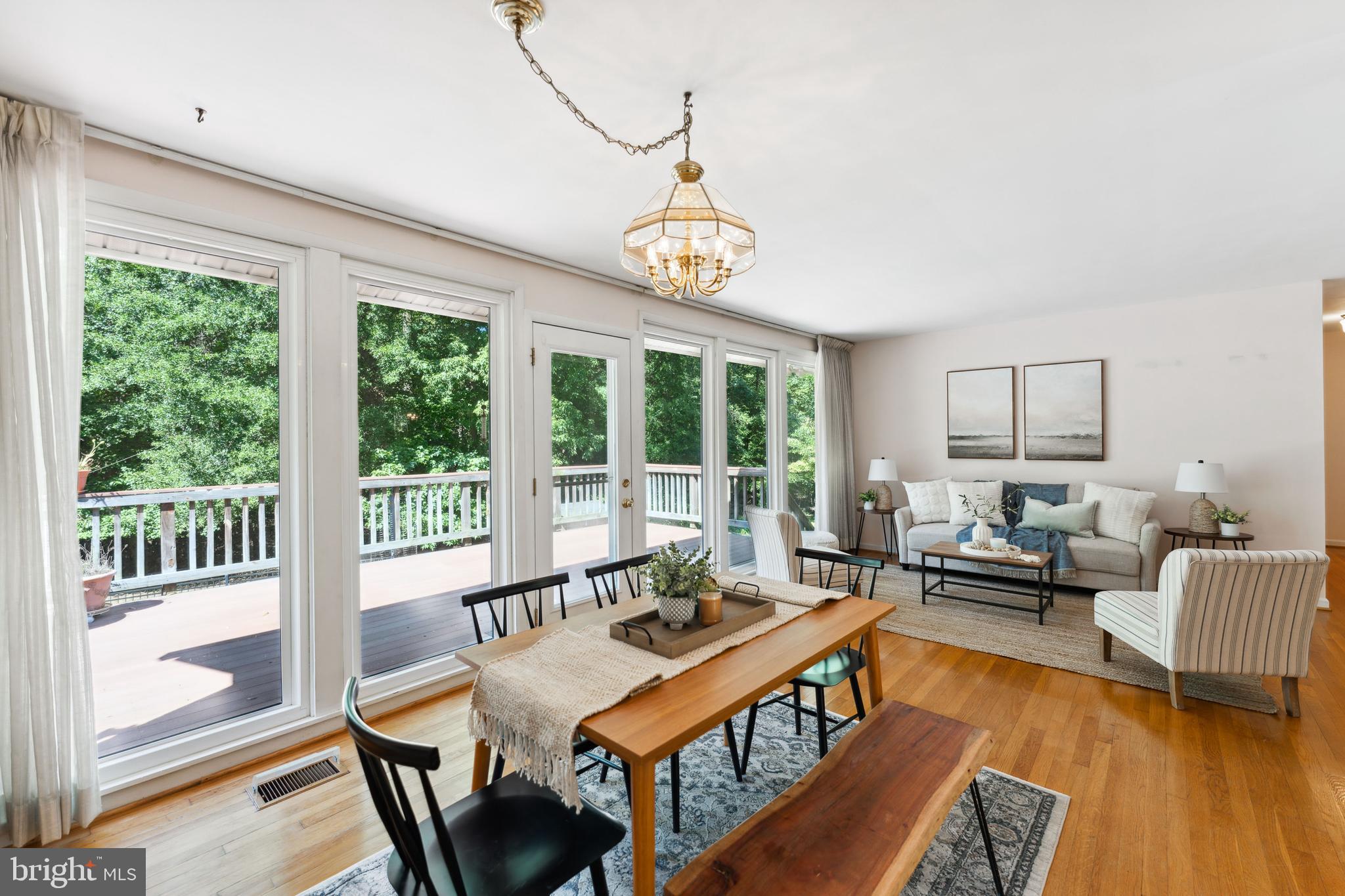 COLLEGE PARK ESTATES - Residential