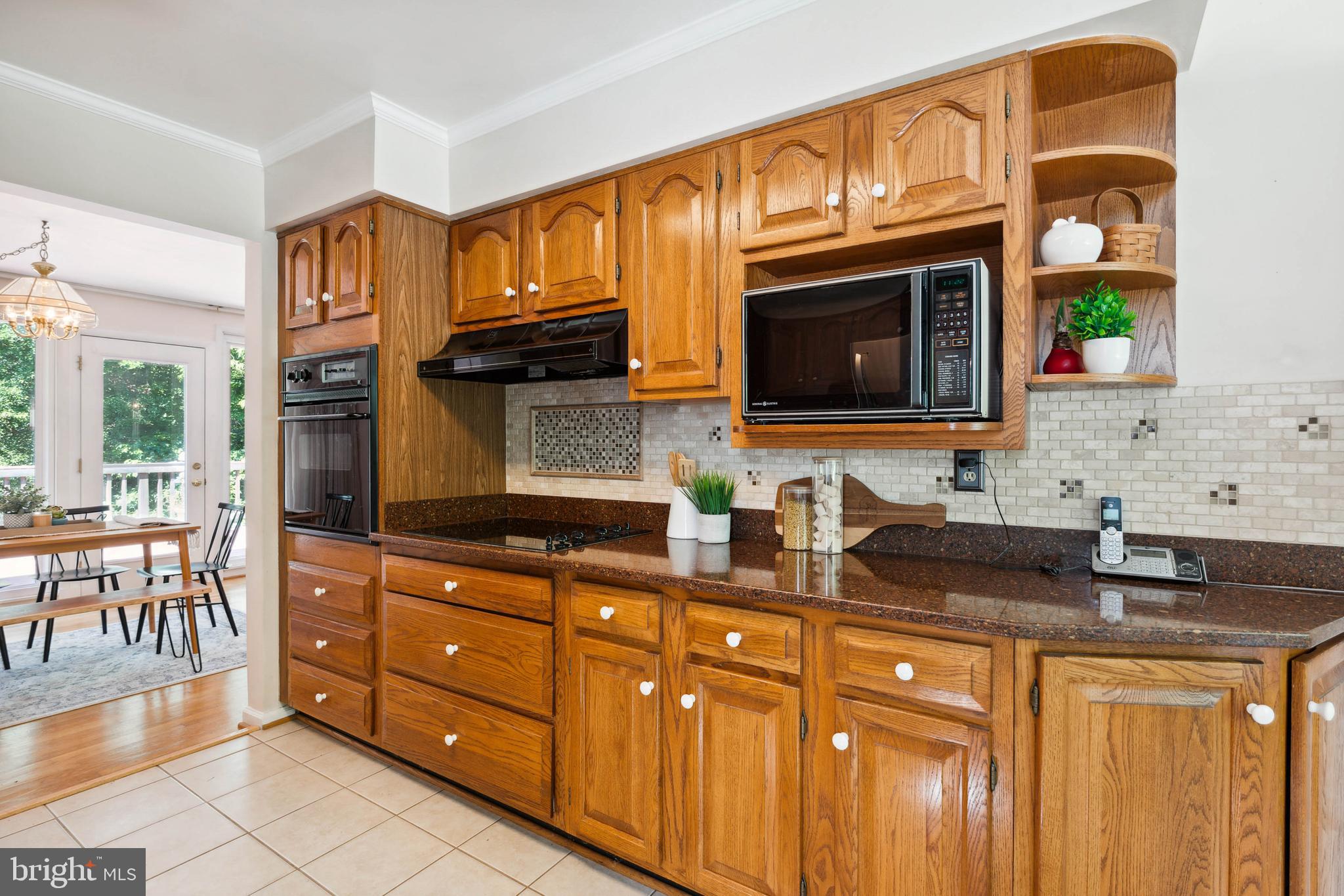 COLLEGE PARK ESTATES - Residential