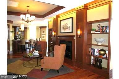 ONE PARK CREST - Residential Lease