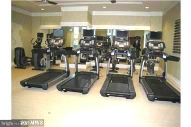 ONE PARK CREST - Residential Lease