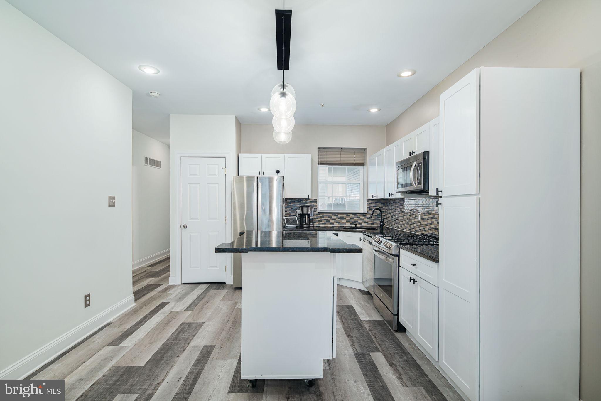 GRADUATE HOSPITAL - Residential Lease