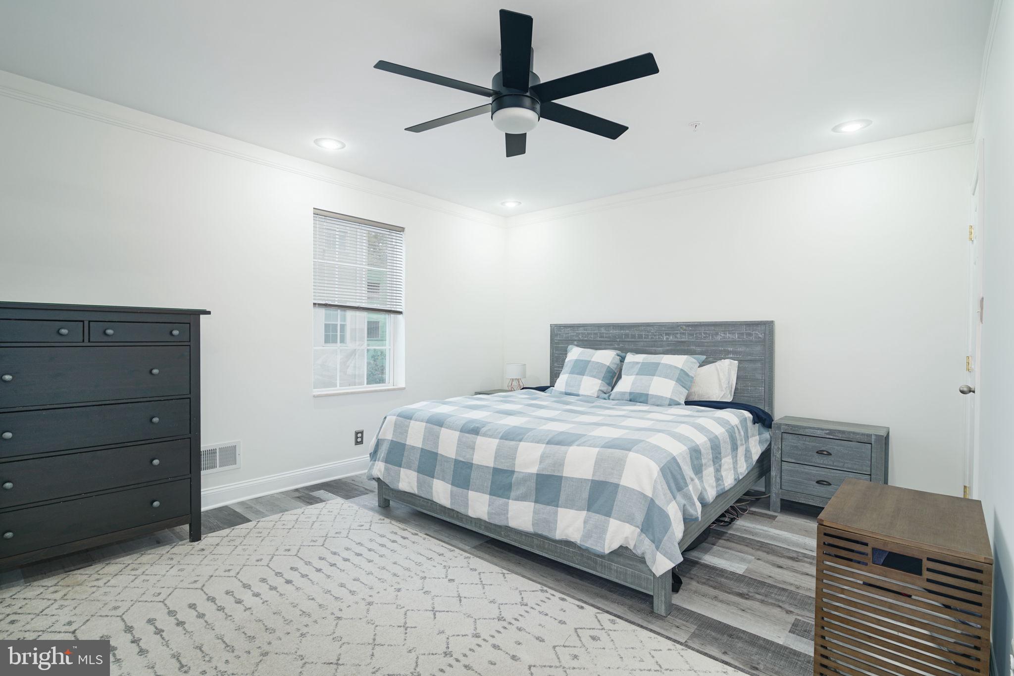 GRADUATE HOSPITAL - Residential Lease