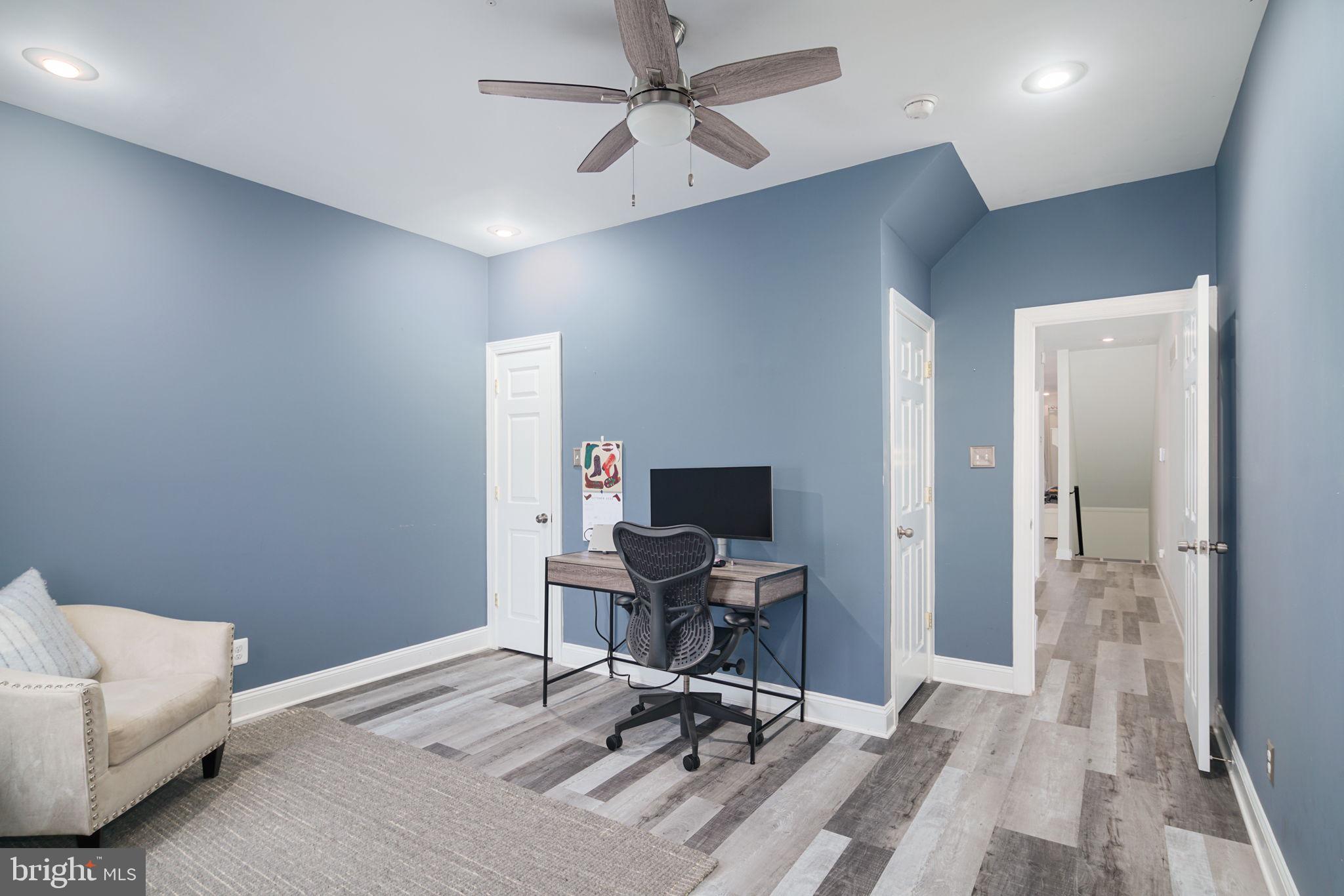 GRADUATE HOSPITAL - Residential Lease