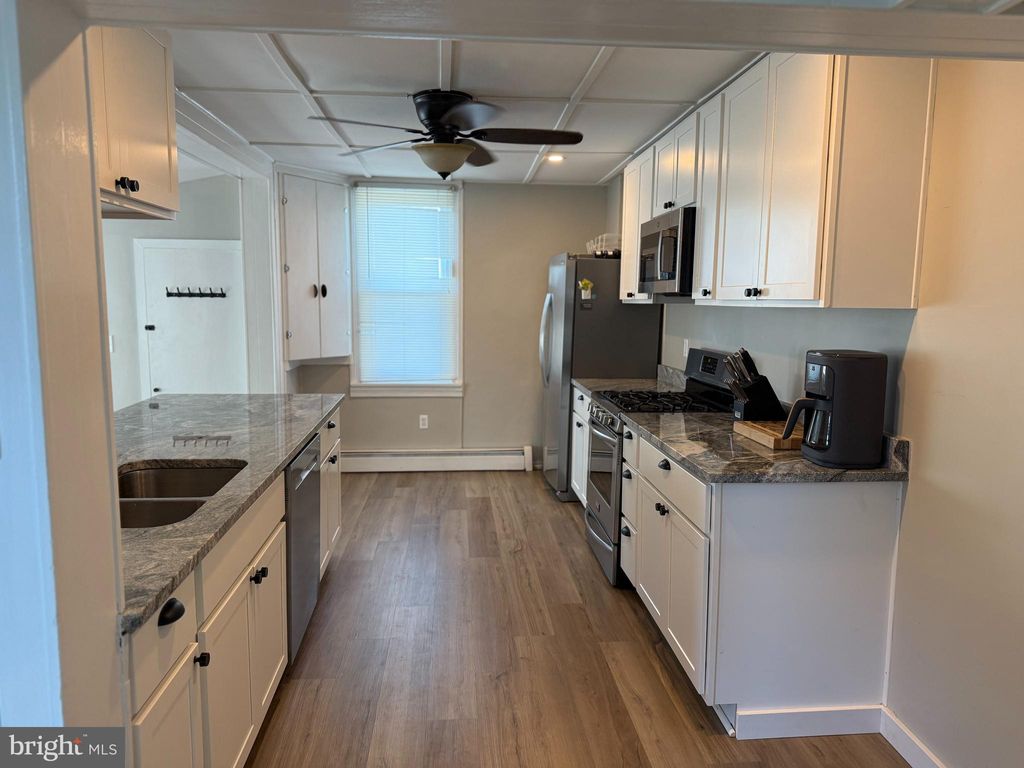 Photo of 634 N Franklin Street, YORK, PA 17403 (MLS # PAYK2090968)