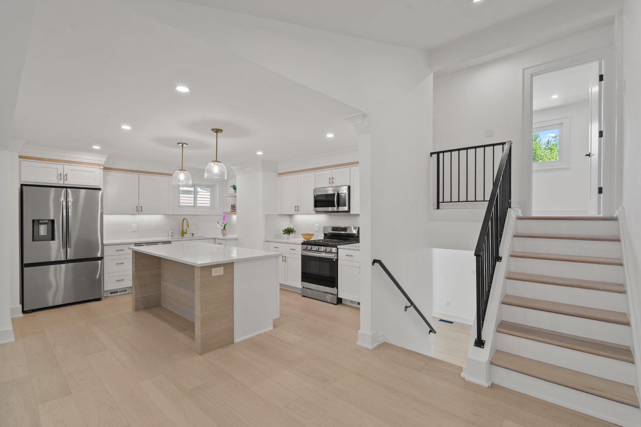 209 THISTLE DRIVE