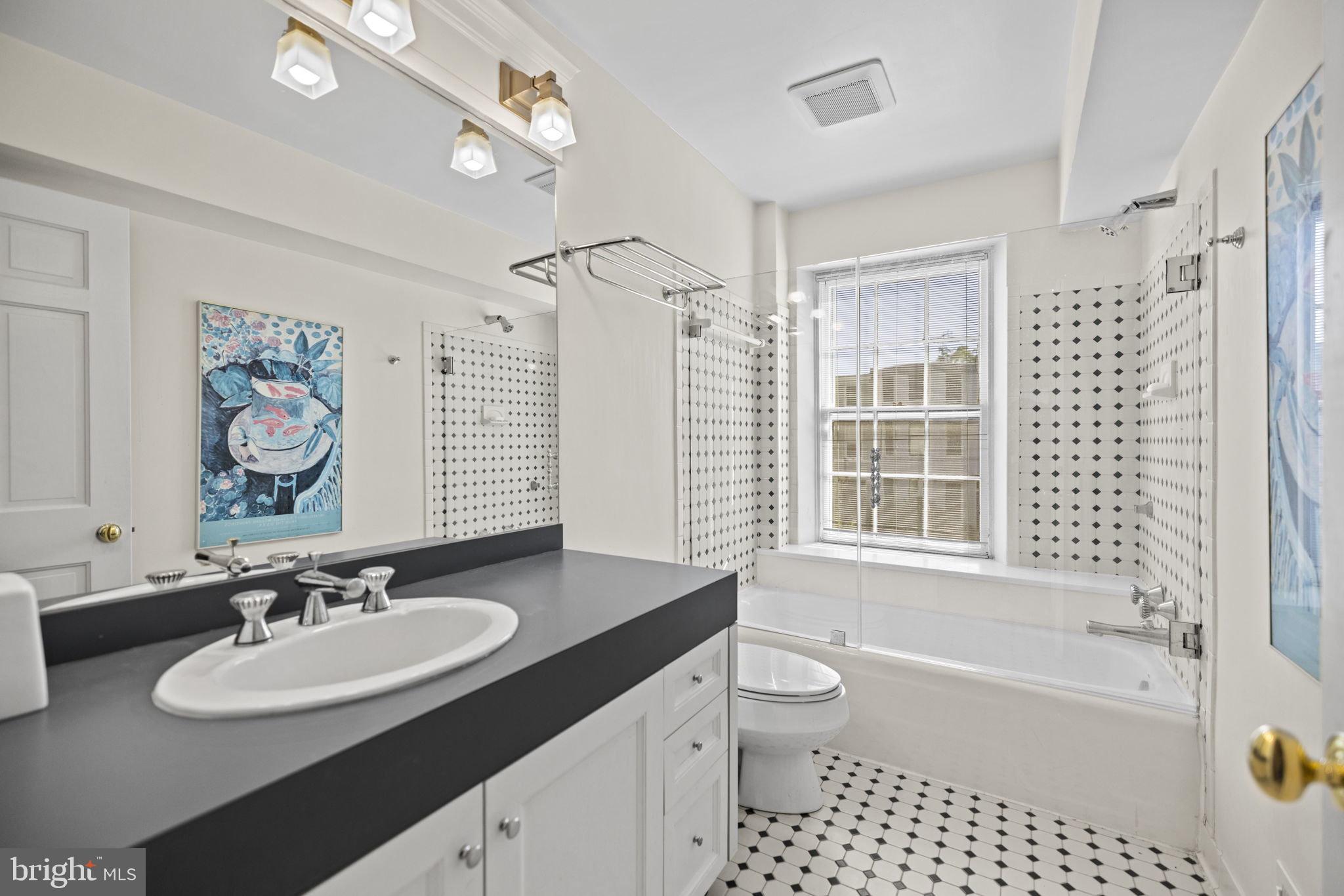 GEORGETOWN - Residential