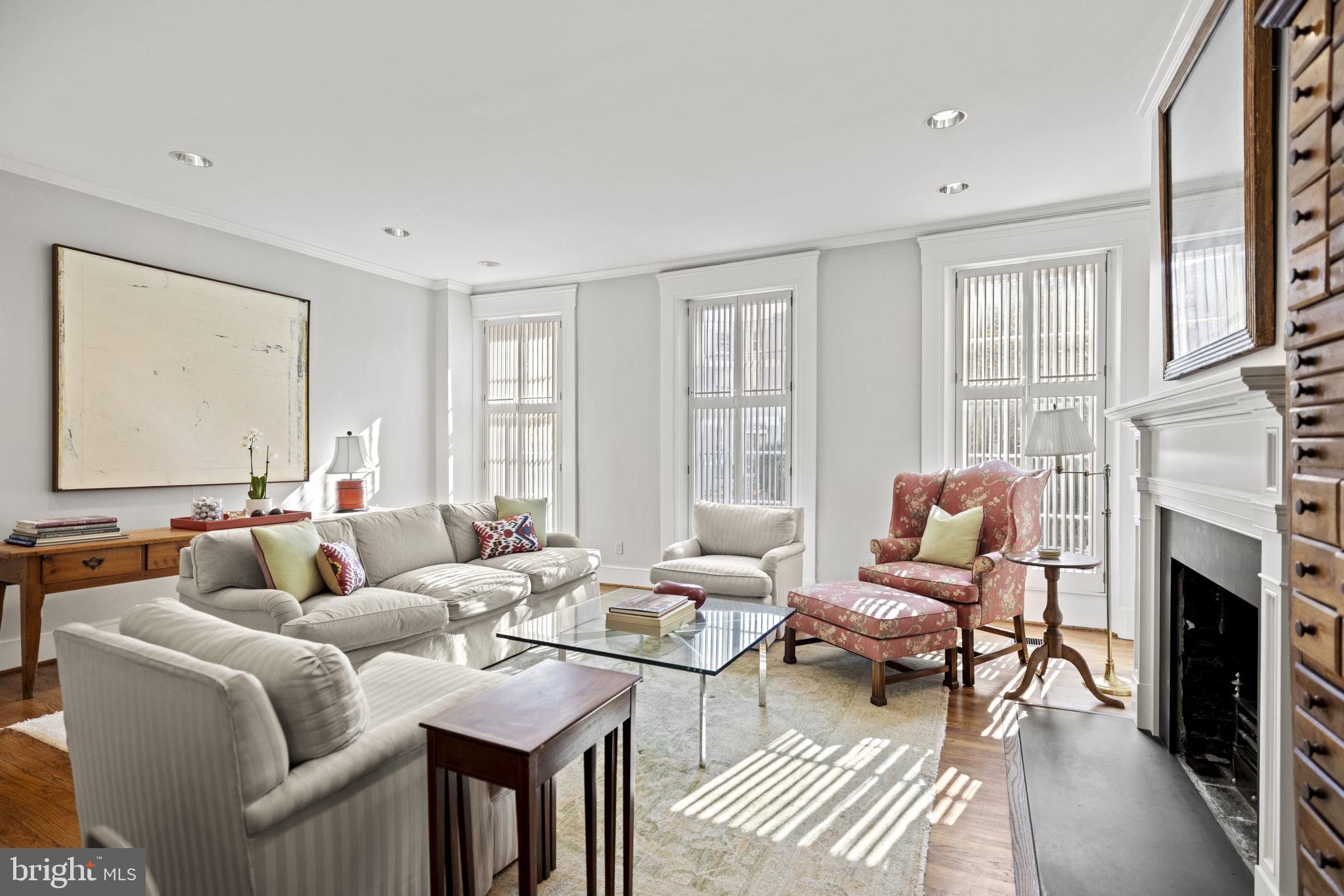 GEORGETOWN - Residential