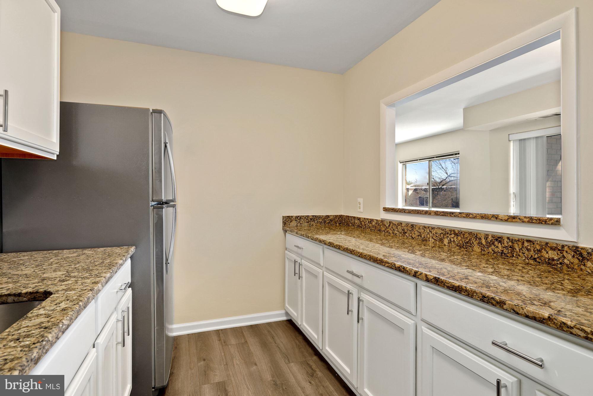 BETHESDA PARK - Residential