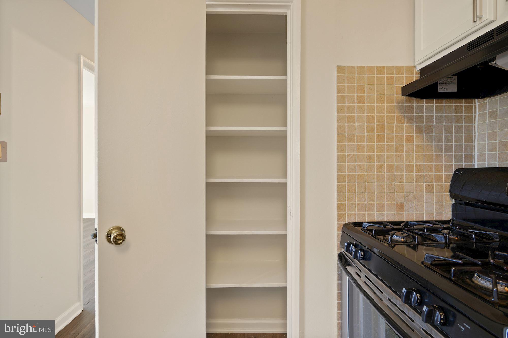 BETHESDA PARK - Residential