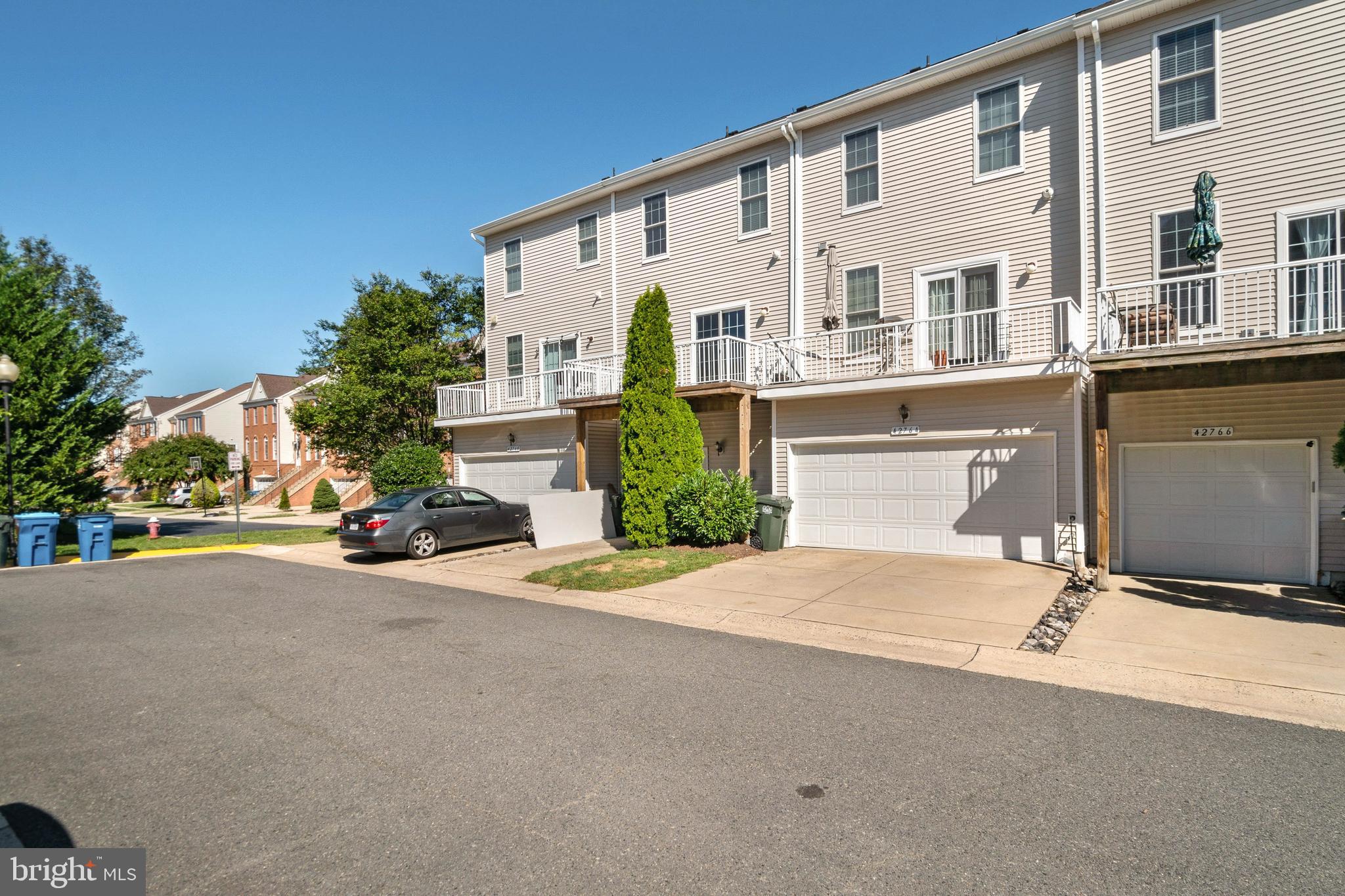 AMBERLEA AT SOUTH RIDING - Residential Lease