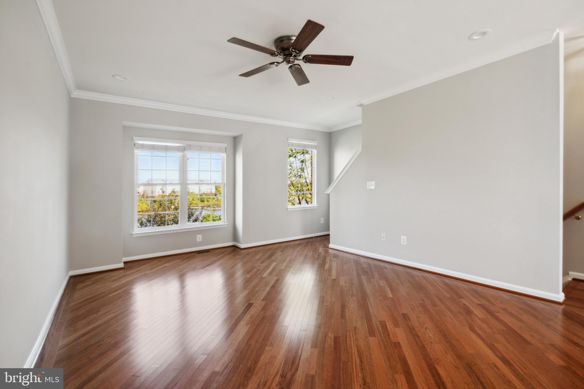 AMBERLEA AT SOUTH RIDING - Residential Lease