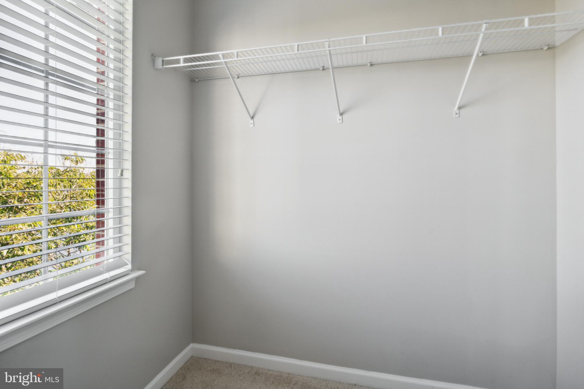 AMBERLEA AT SOUTH RIDING - Residential Lease