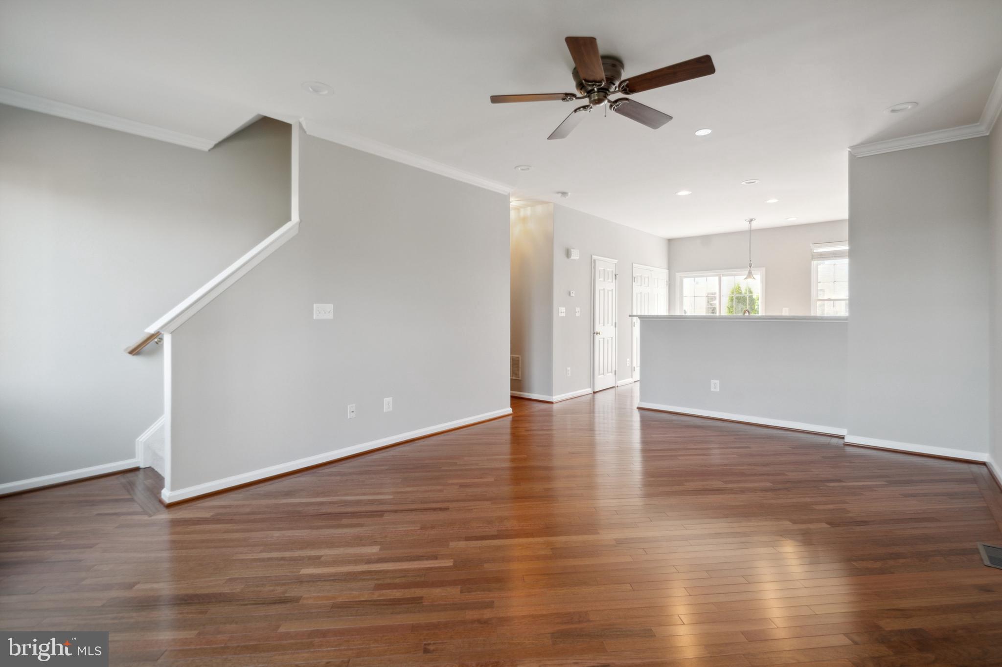 AMBERLEA AT SOUTH RIDING - Residential Lease