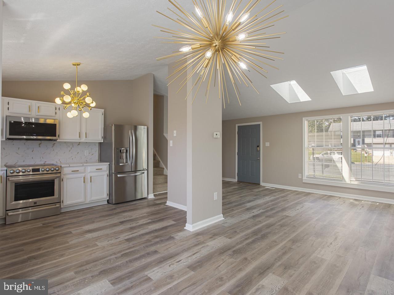 719 CLOVER VALLEY COURT