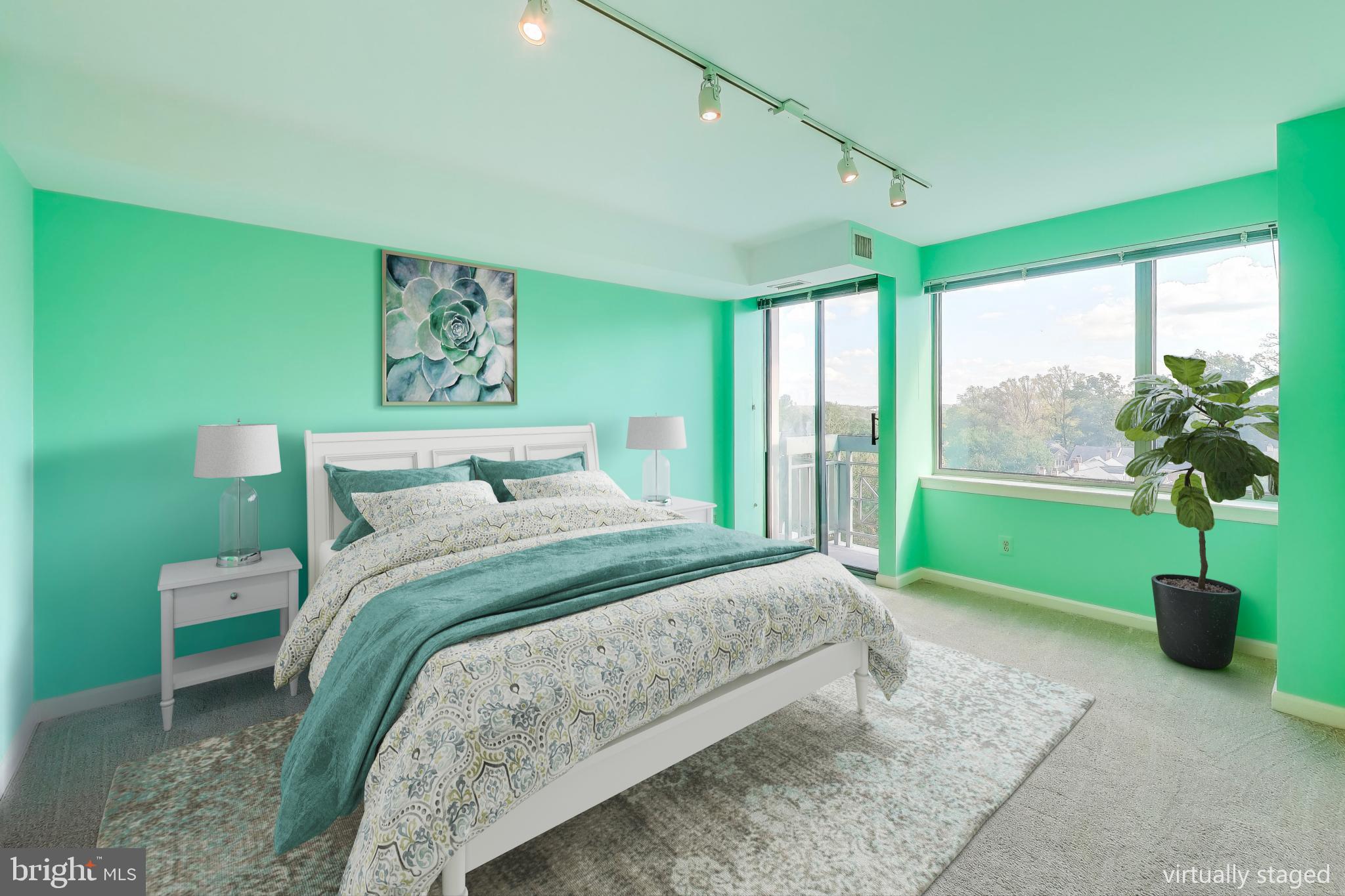 WHITLEY PARK CONDOMINIUM - Residential