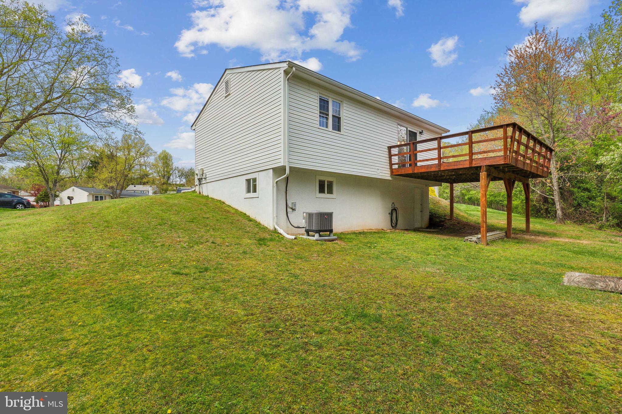 PINE TREE - Residential