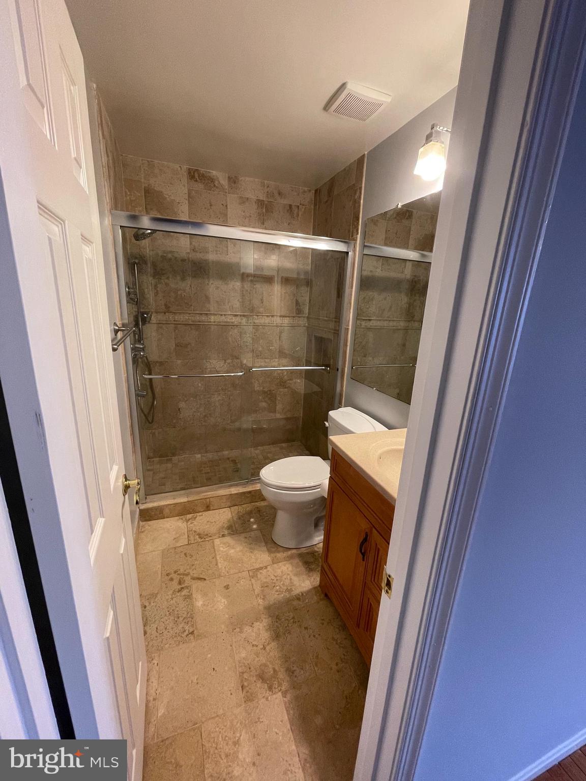 ENFIELD CHASE PLAT THREE - Residential Lease