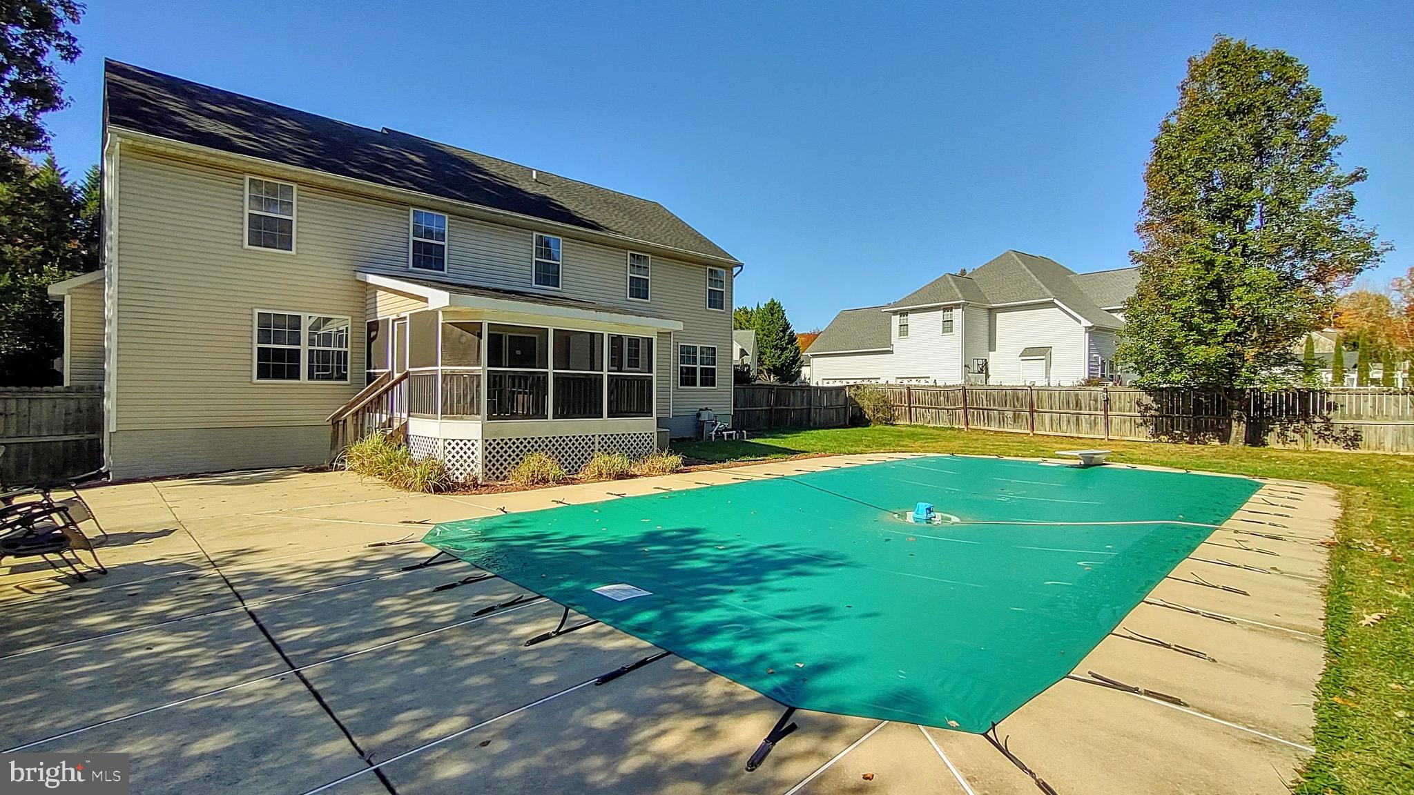 1052 NORFOLK DRIVE
