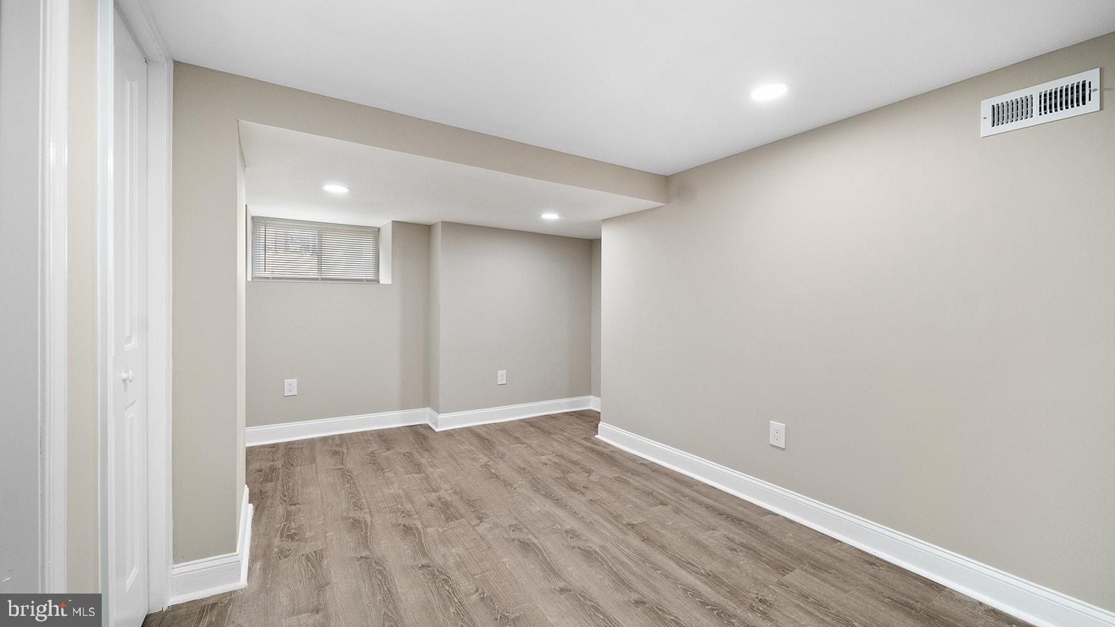 WEST PHILADELPHIA - Residential