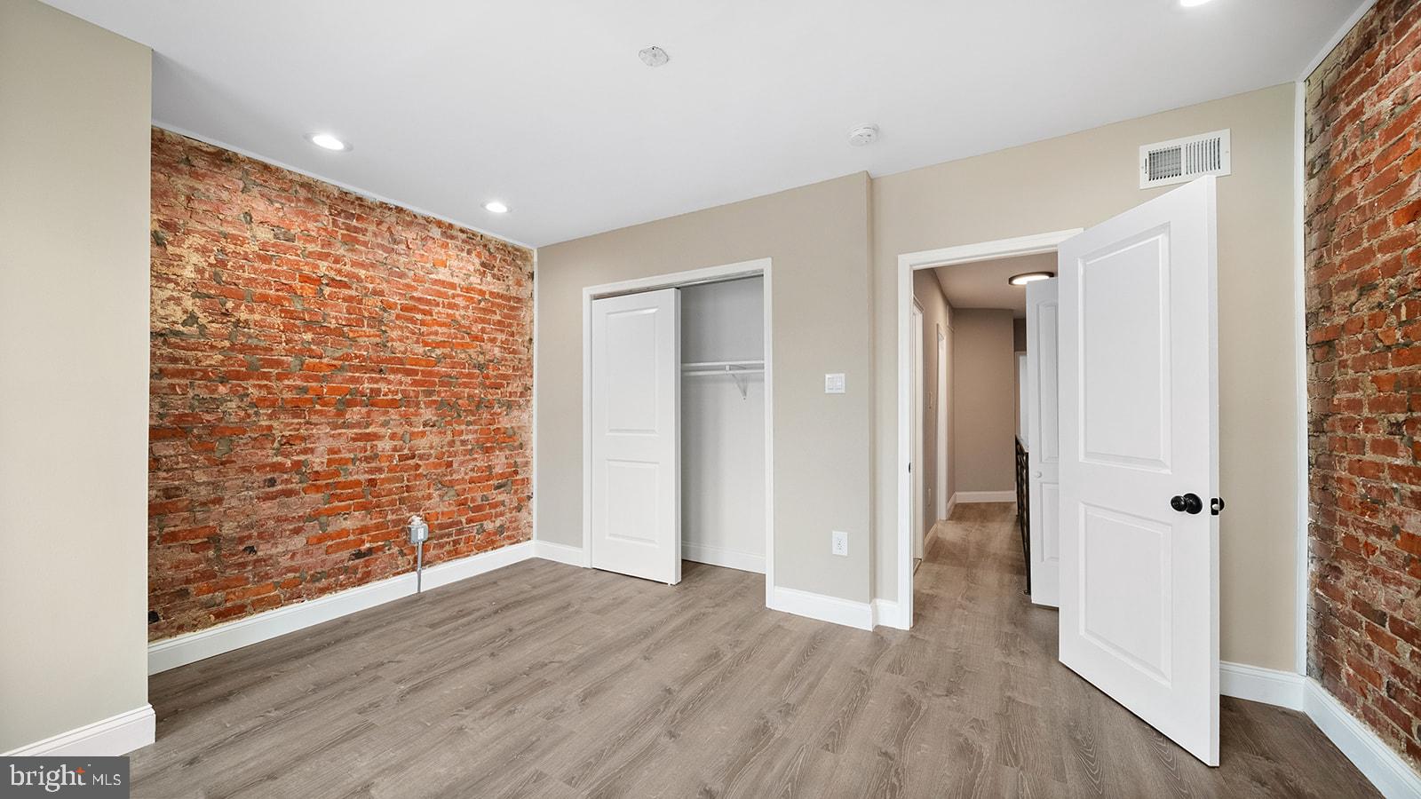 WEST PHILADELPHIA - Residential