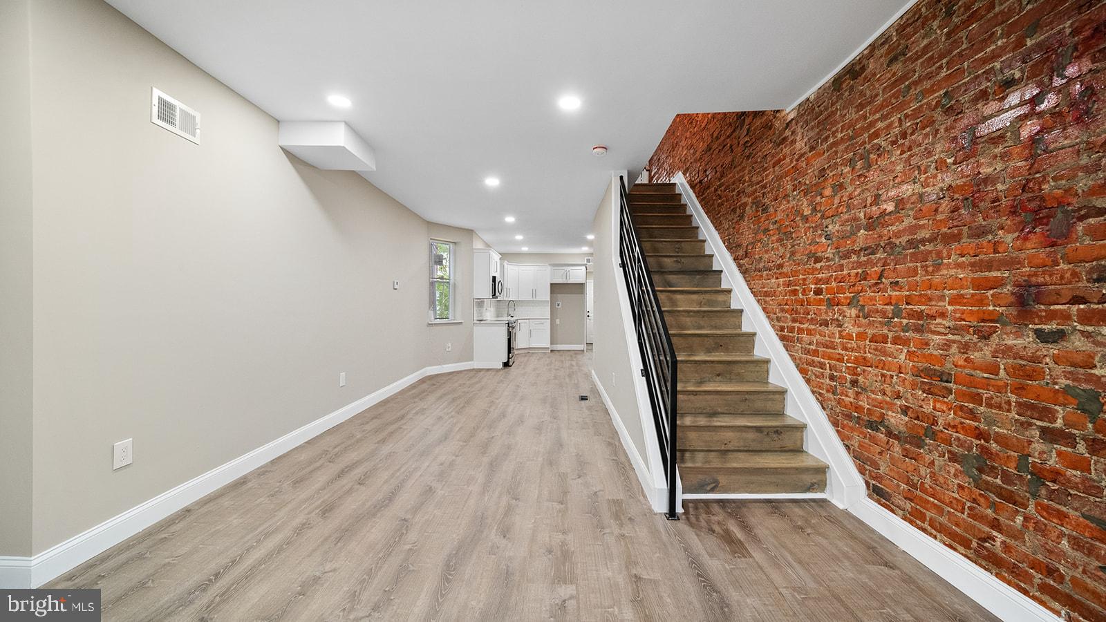 WEST PHILADELPHIA - Residential