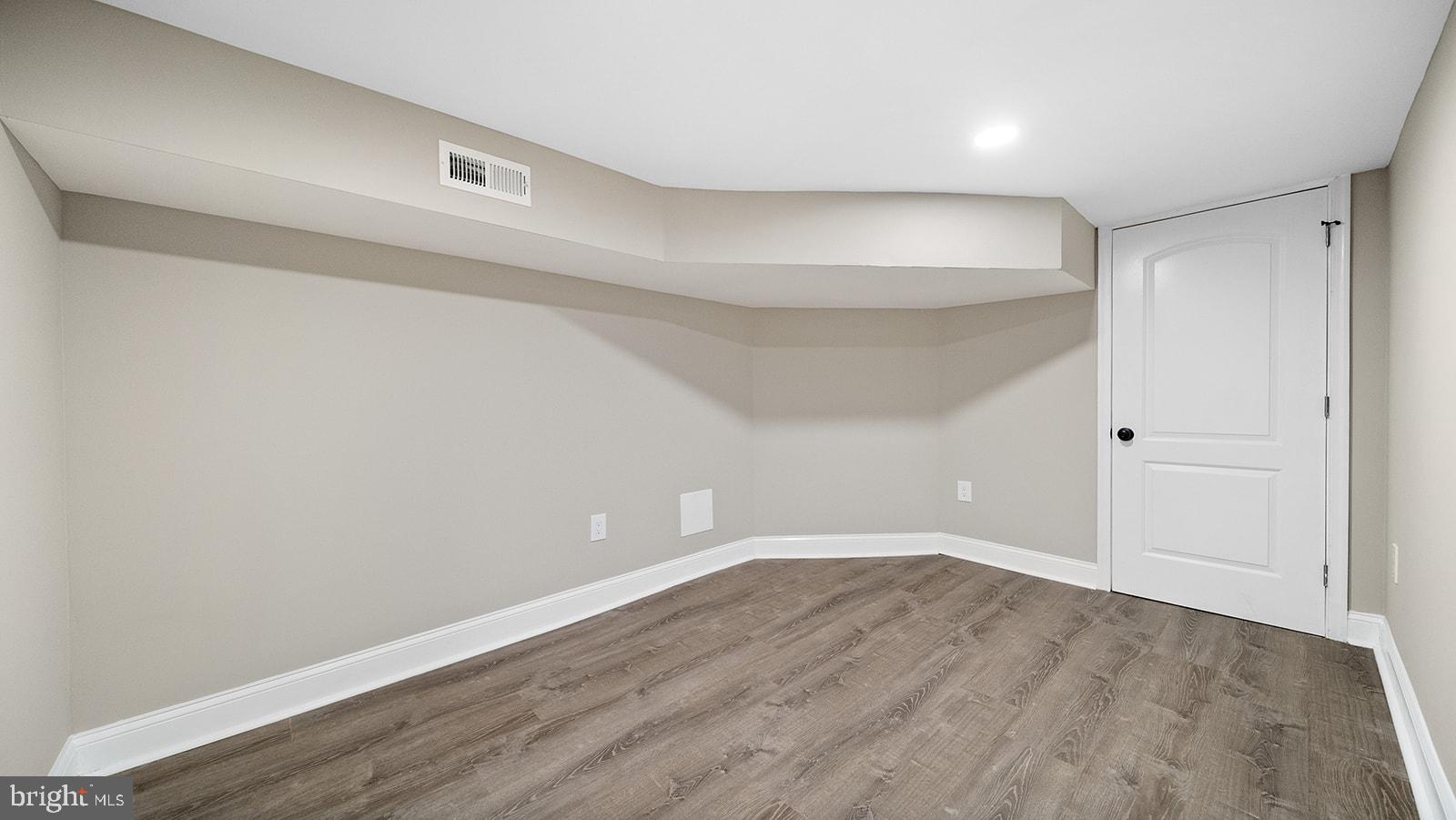 WEST PHILADELPHIA - Residential