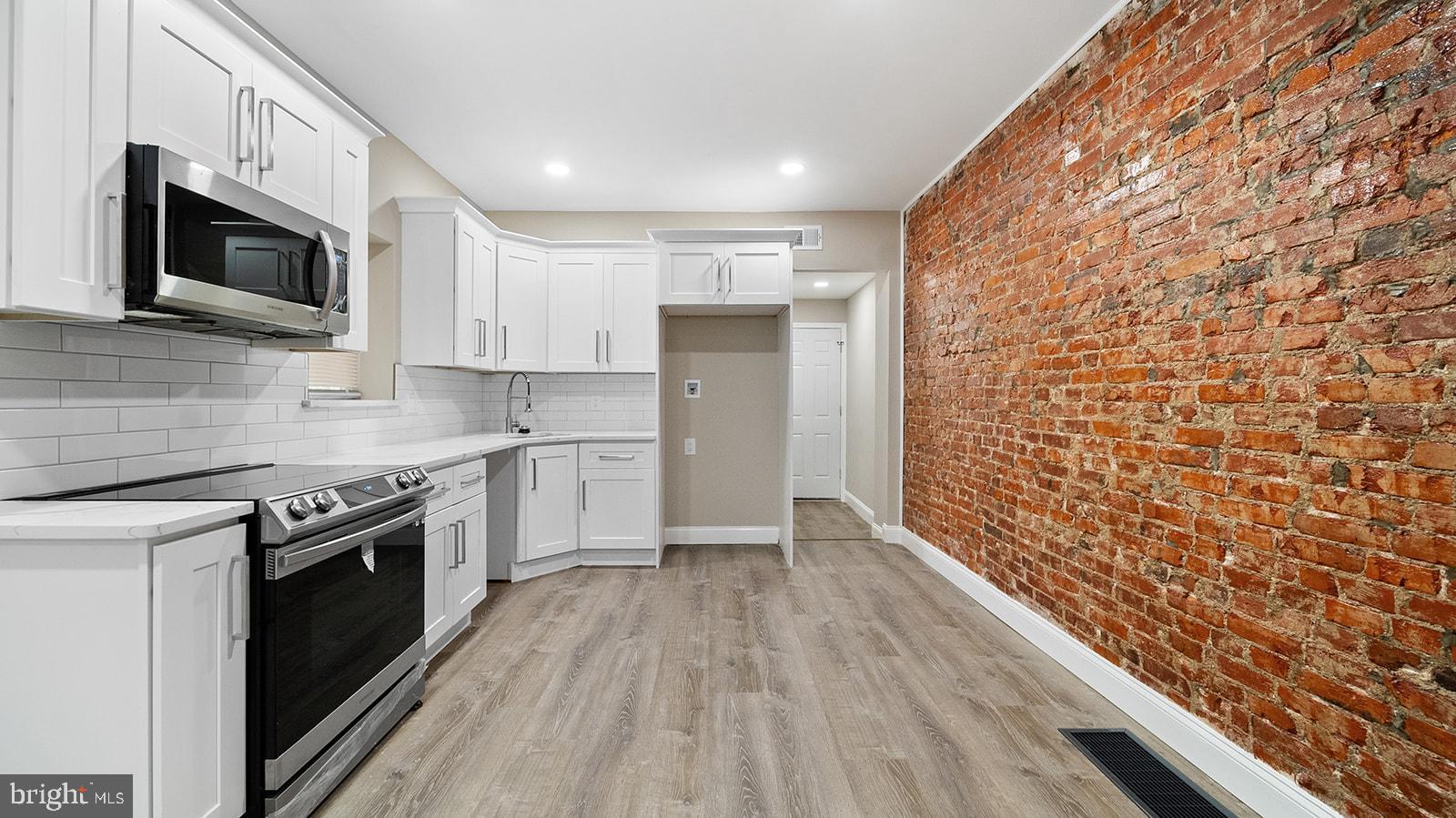 WEST PHILADELPHIA - Residential