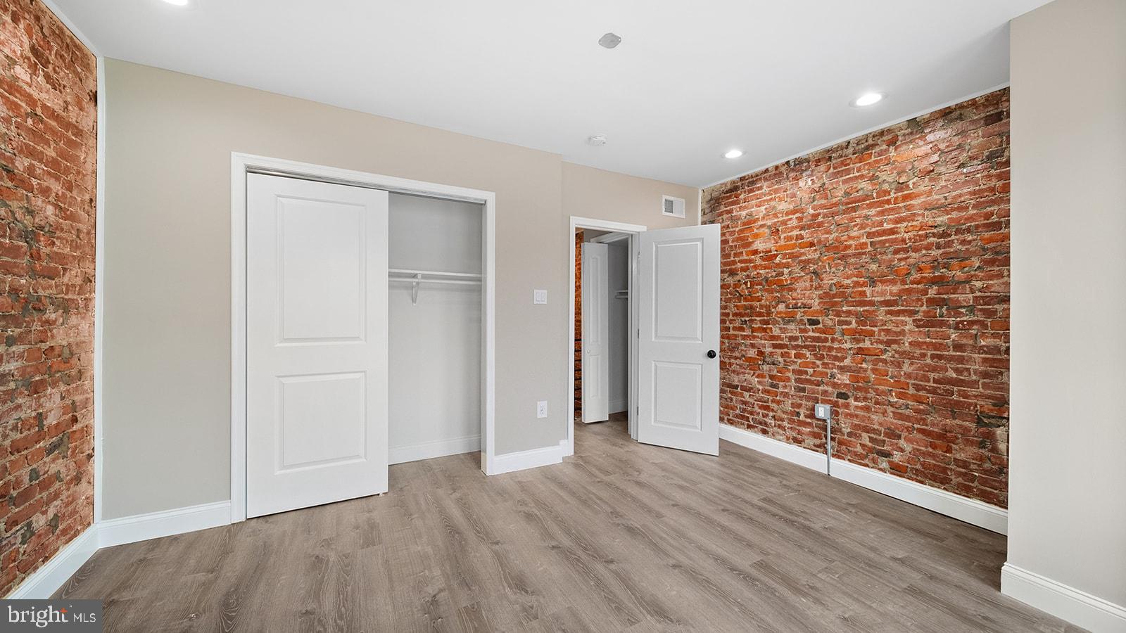 WEST PHILADELPHIA - Residential